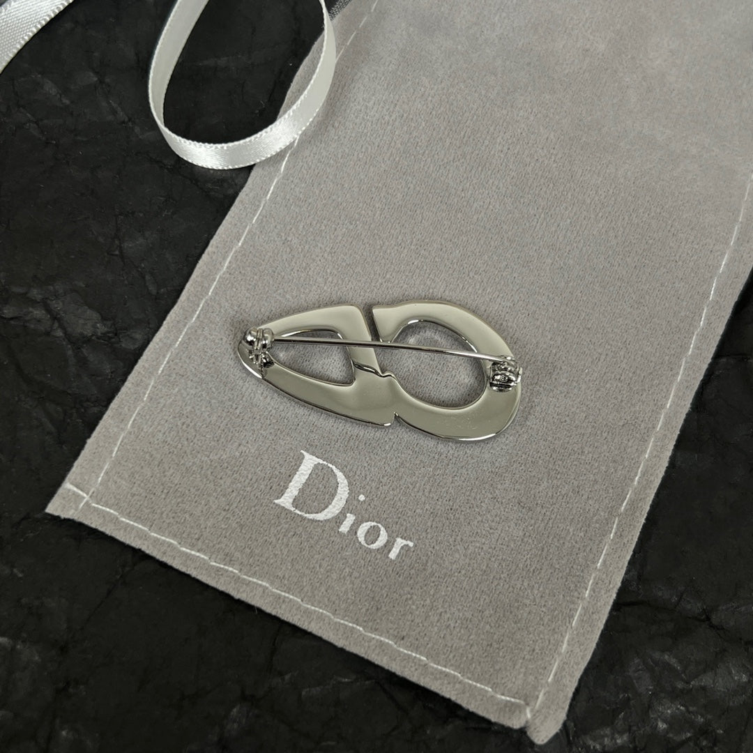 LuxluxHouse Best Quality Accessories Brooch Dior