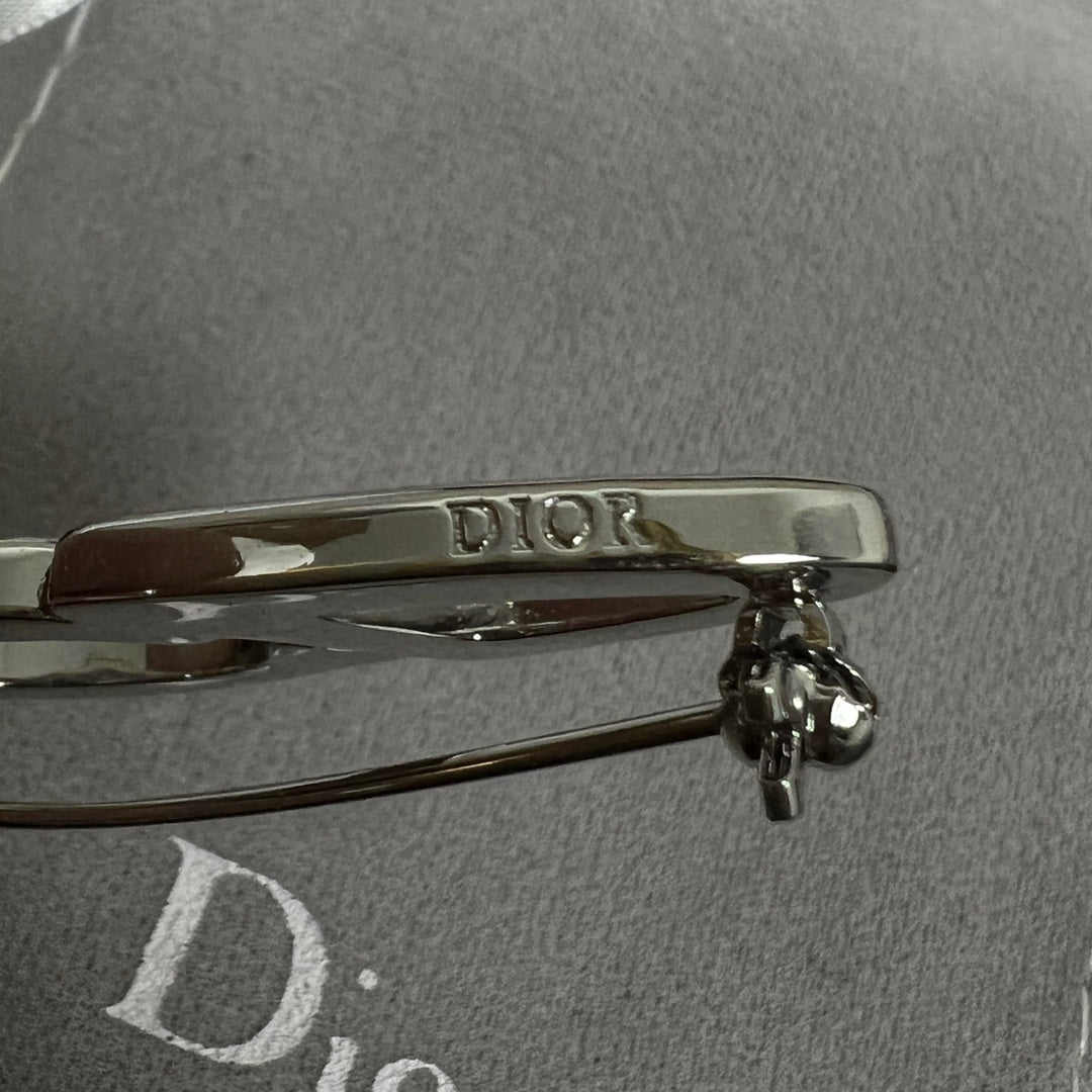 LuxluxHouse Best Quality Accessories Brooch Dior