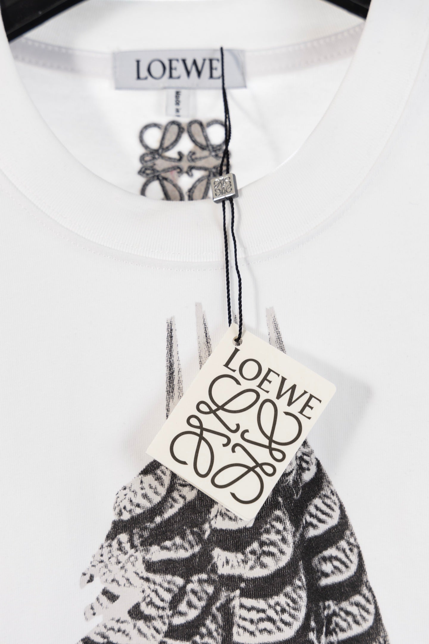 LuxluxHouse Best Quality Clothes T-shirt Loewe