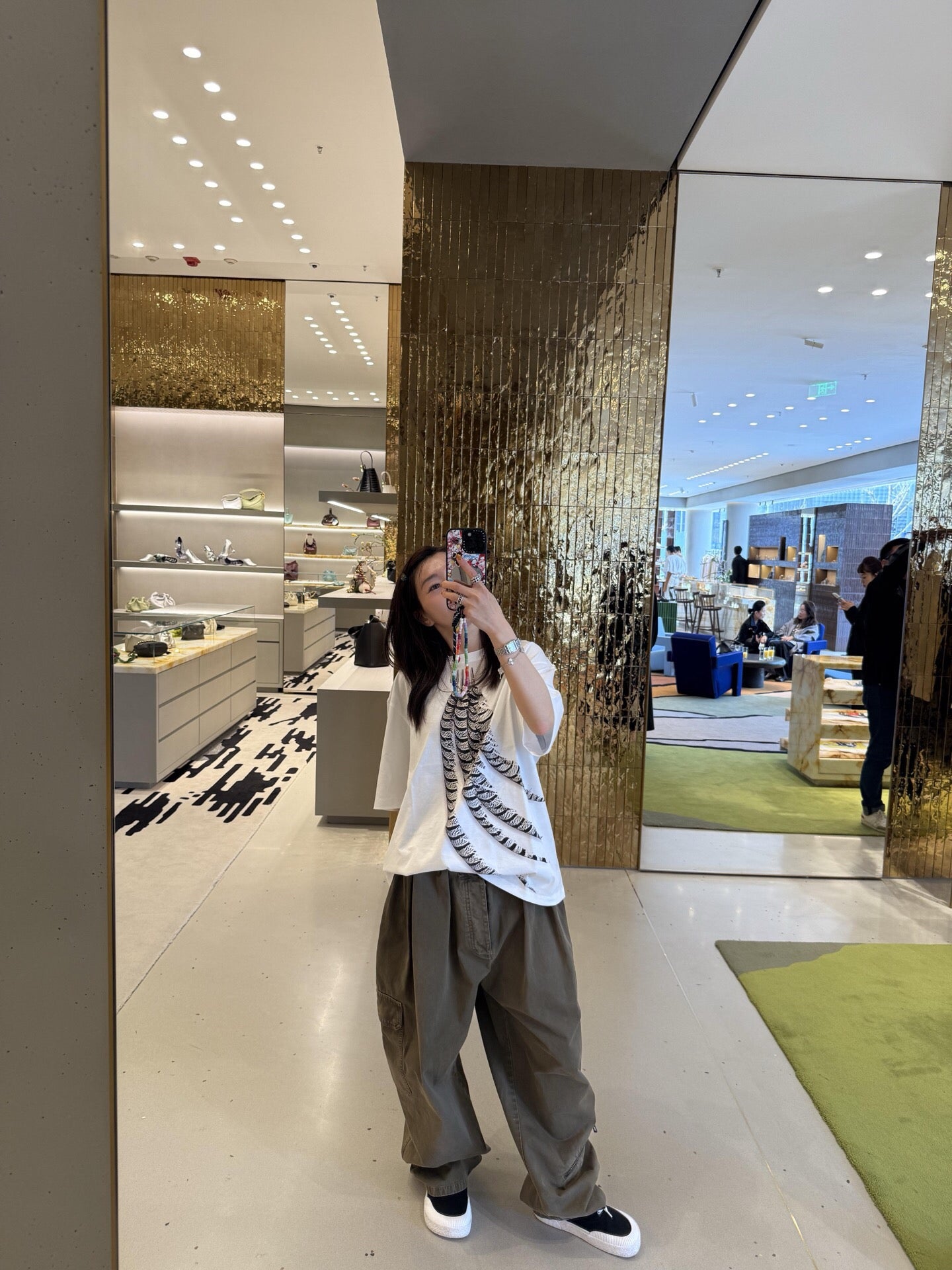 LuxluxHouse Best Quality Clothes T-shirt Loewe