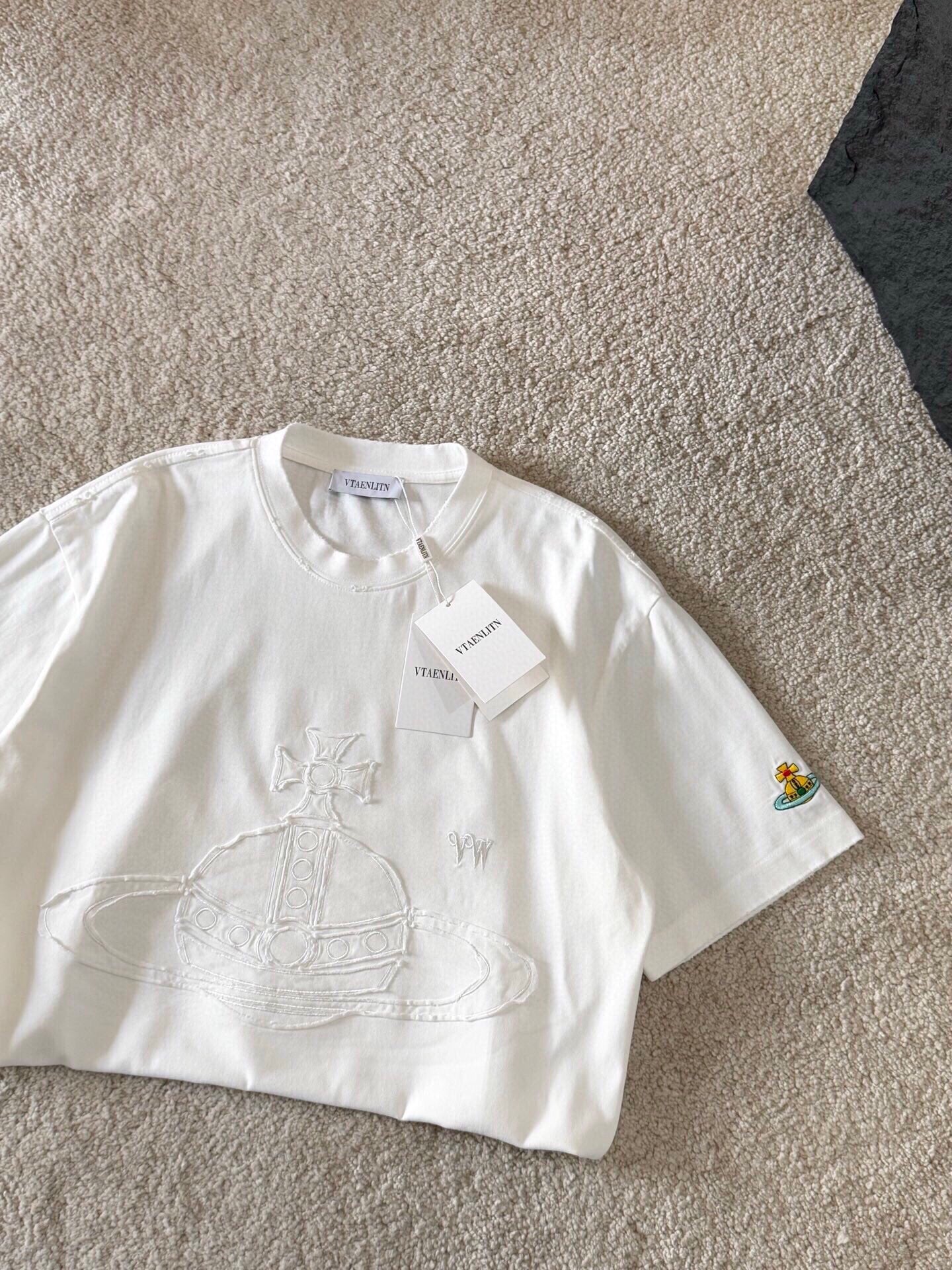 LuxluxHouse Best Quality Clothes T-shirt Vivienne Westwood