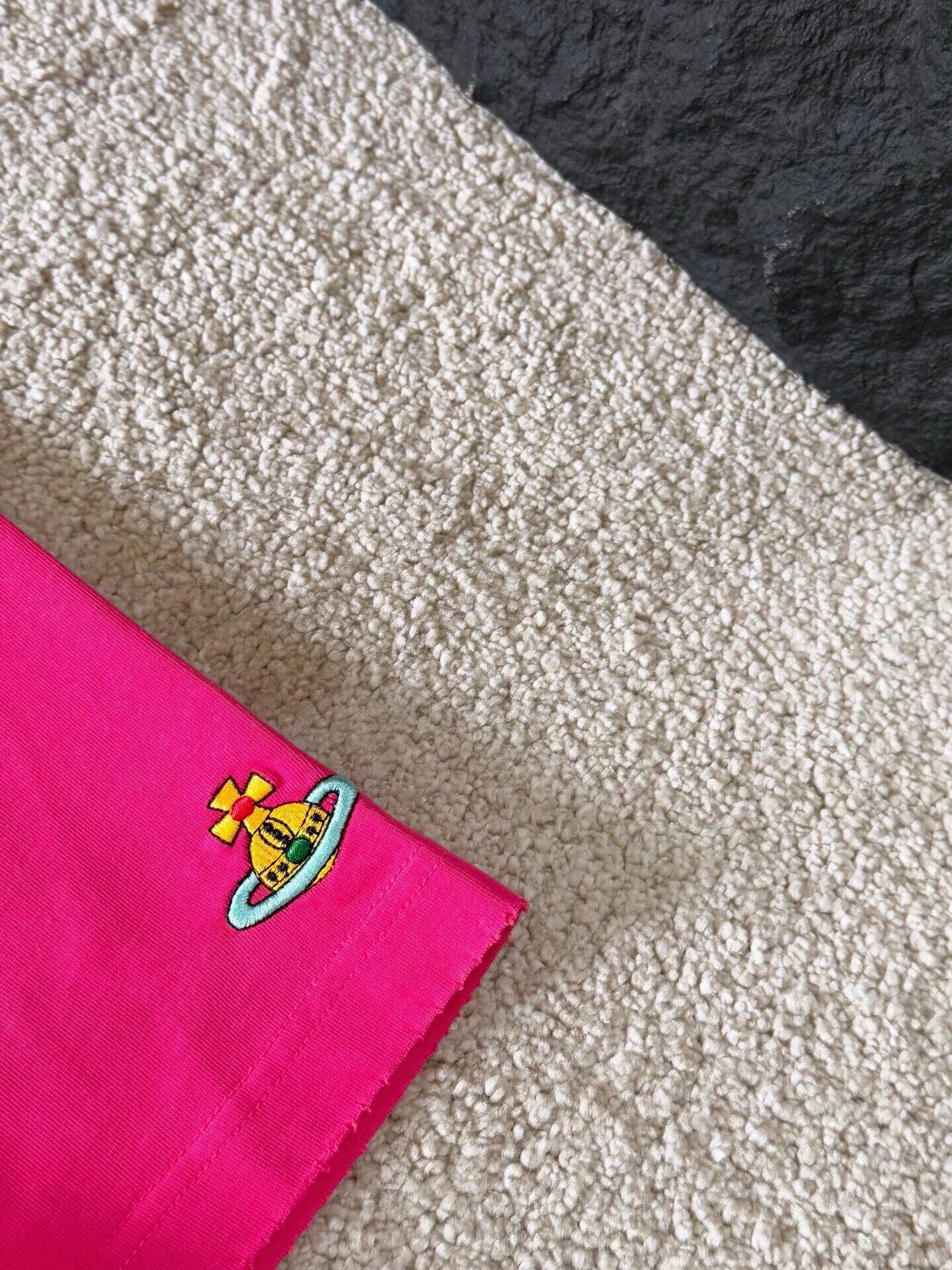 LuxluxHouse Best Quality Clothes T-shirt Vivienne Westwood