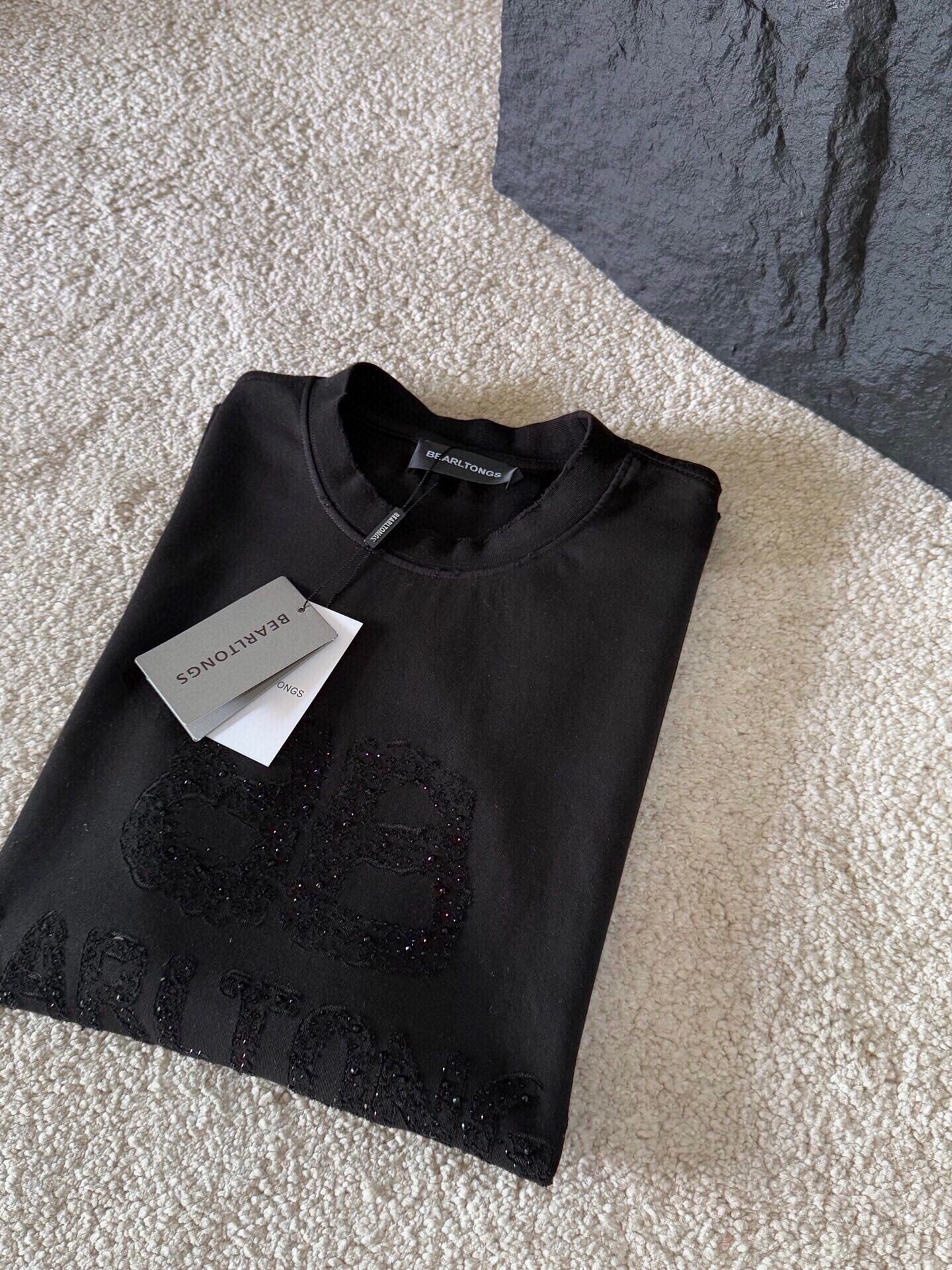 LuxluxHouse Best Quality Clothes Balenciaga T-shirt