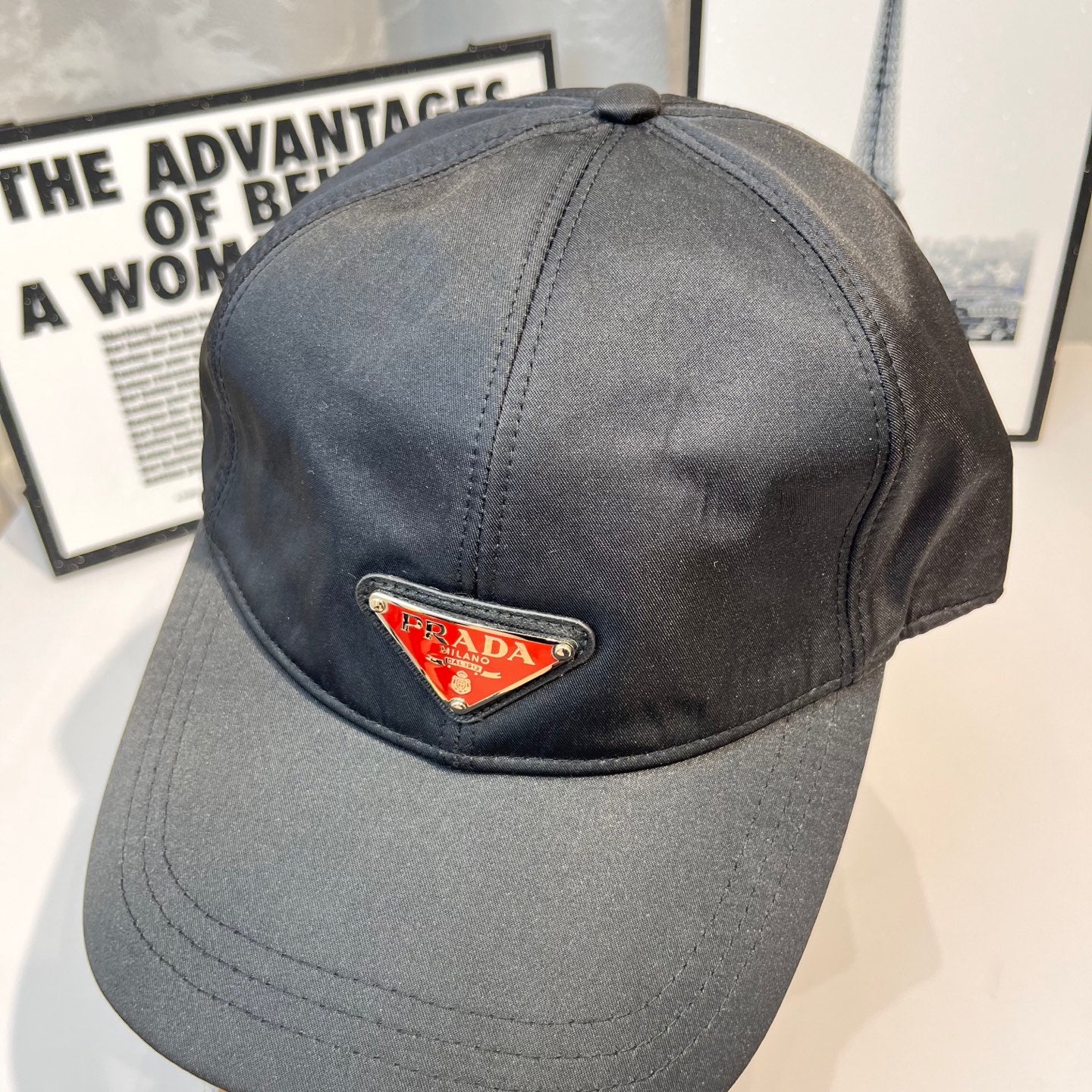LuxluxHouse Best Quality Caps Prada