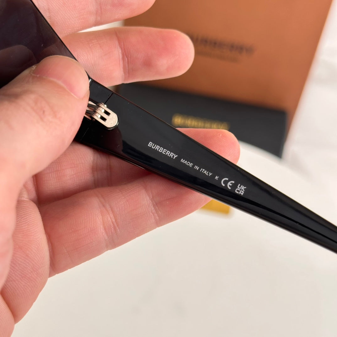 LuxluxHouse Best Quality Glasses Burberry