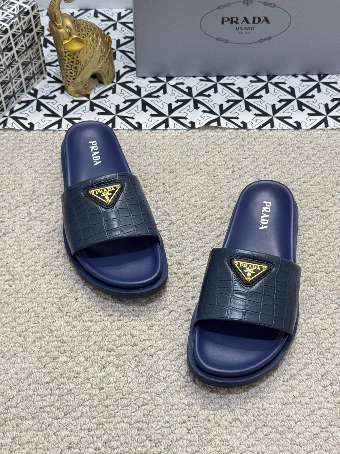 LuxluxHouse Best Quality Sandals Prada