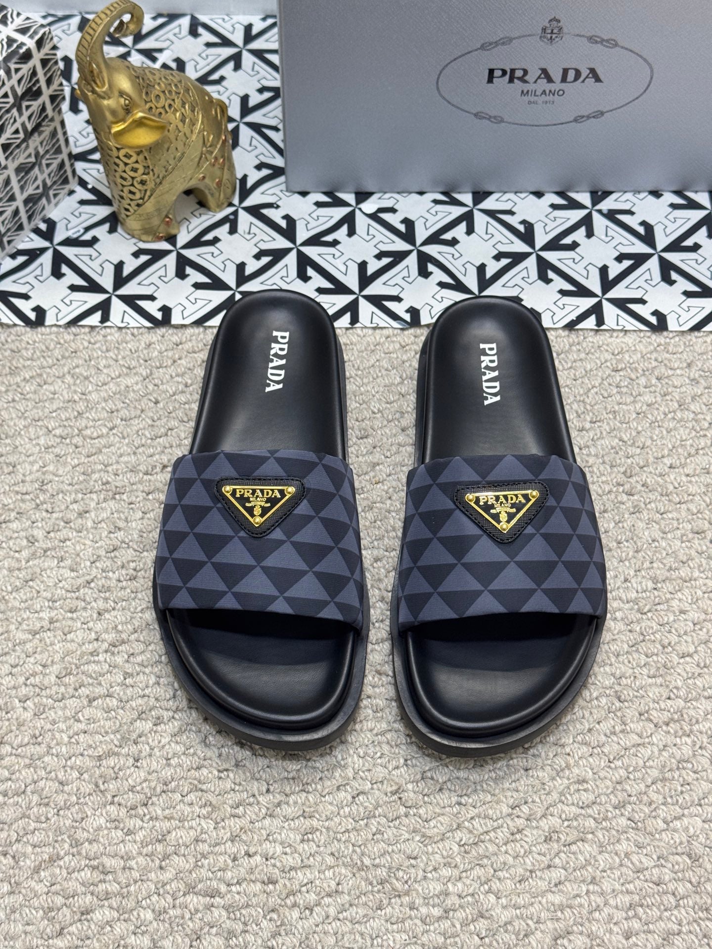 LuxluxHouse Best Quality Sandals Prada