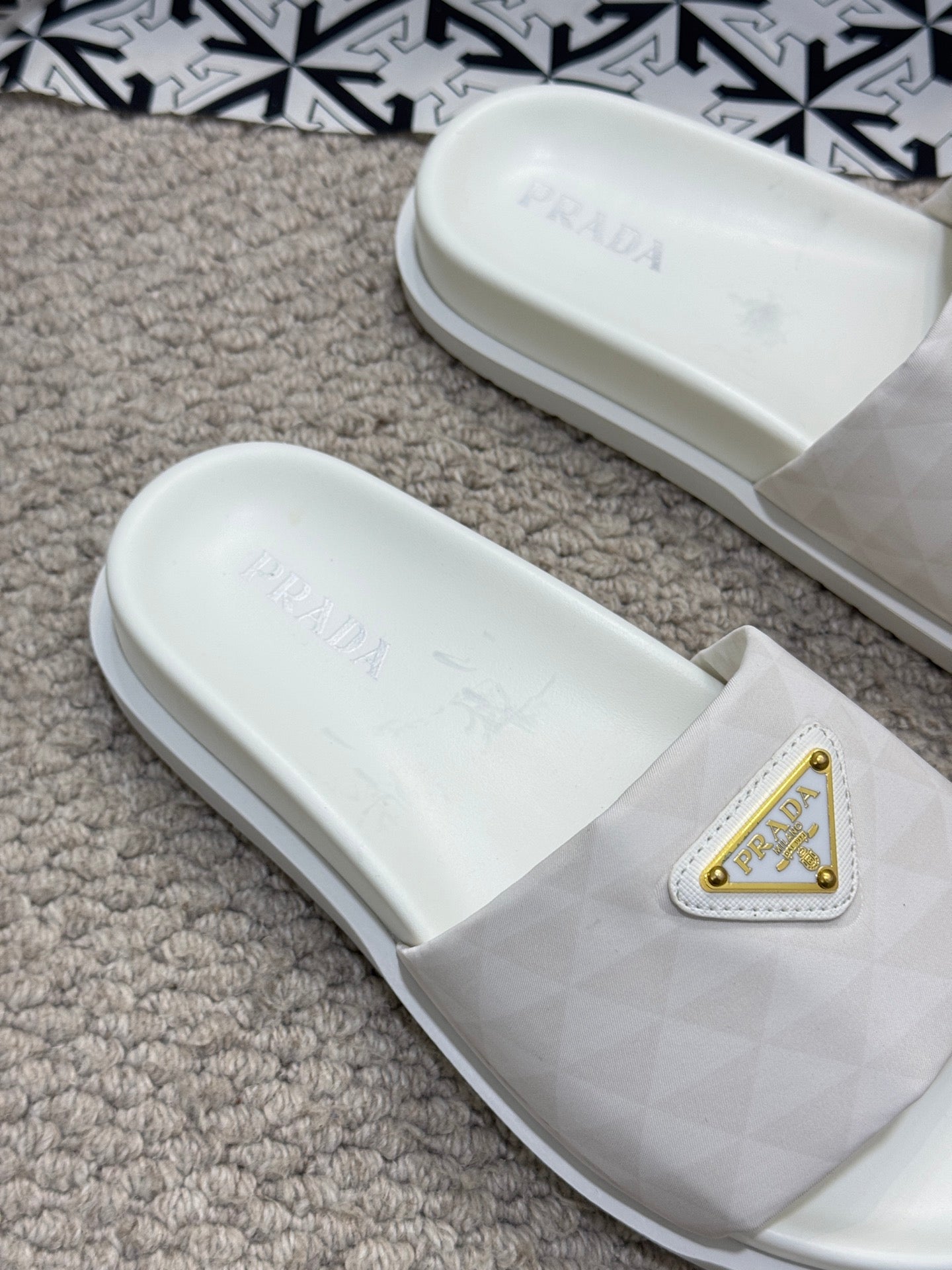 LuxluxHouse Best Quality Sandals Prada