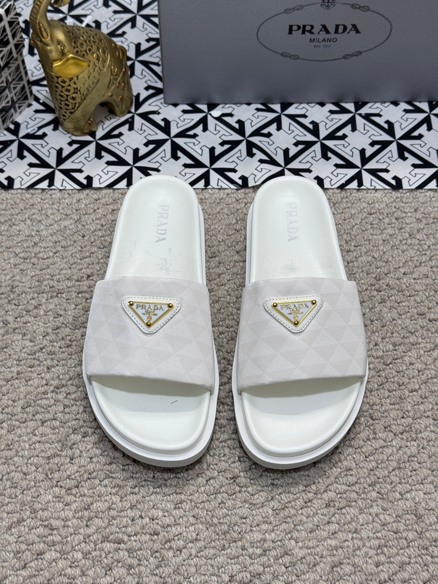 LuxluxHouse Best Quality Sandals Prada