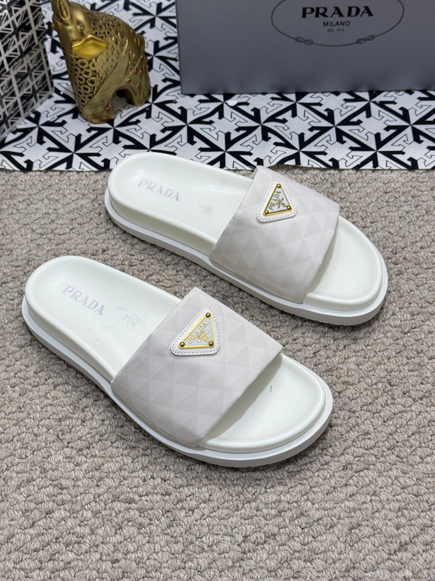 LuxluxHouse Best Quality Sandals Prada