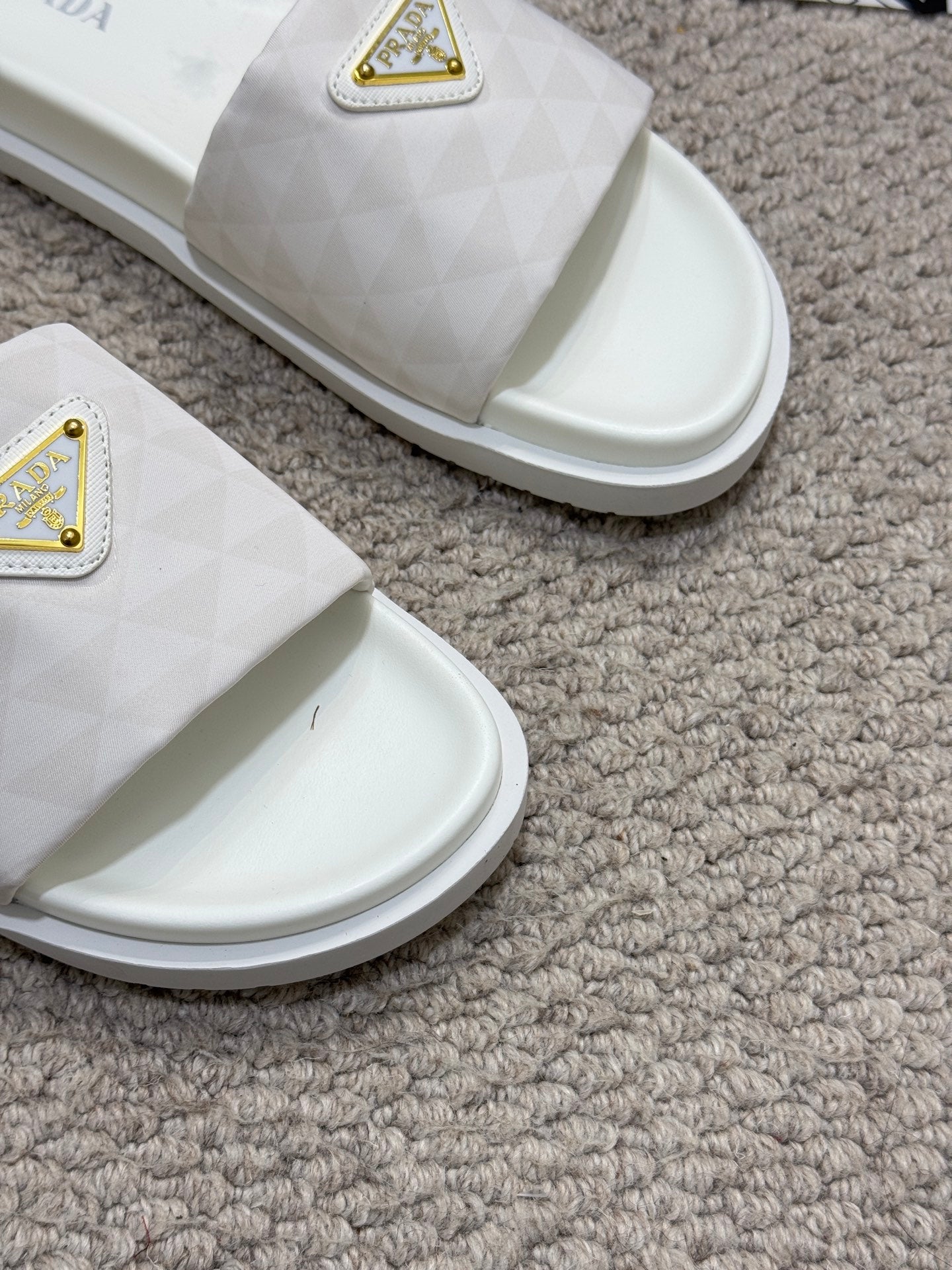 LuxluxHouse Best Quality Sandals Prada