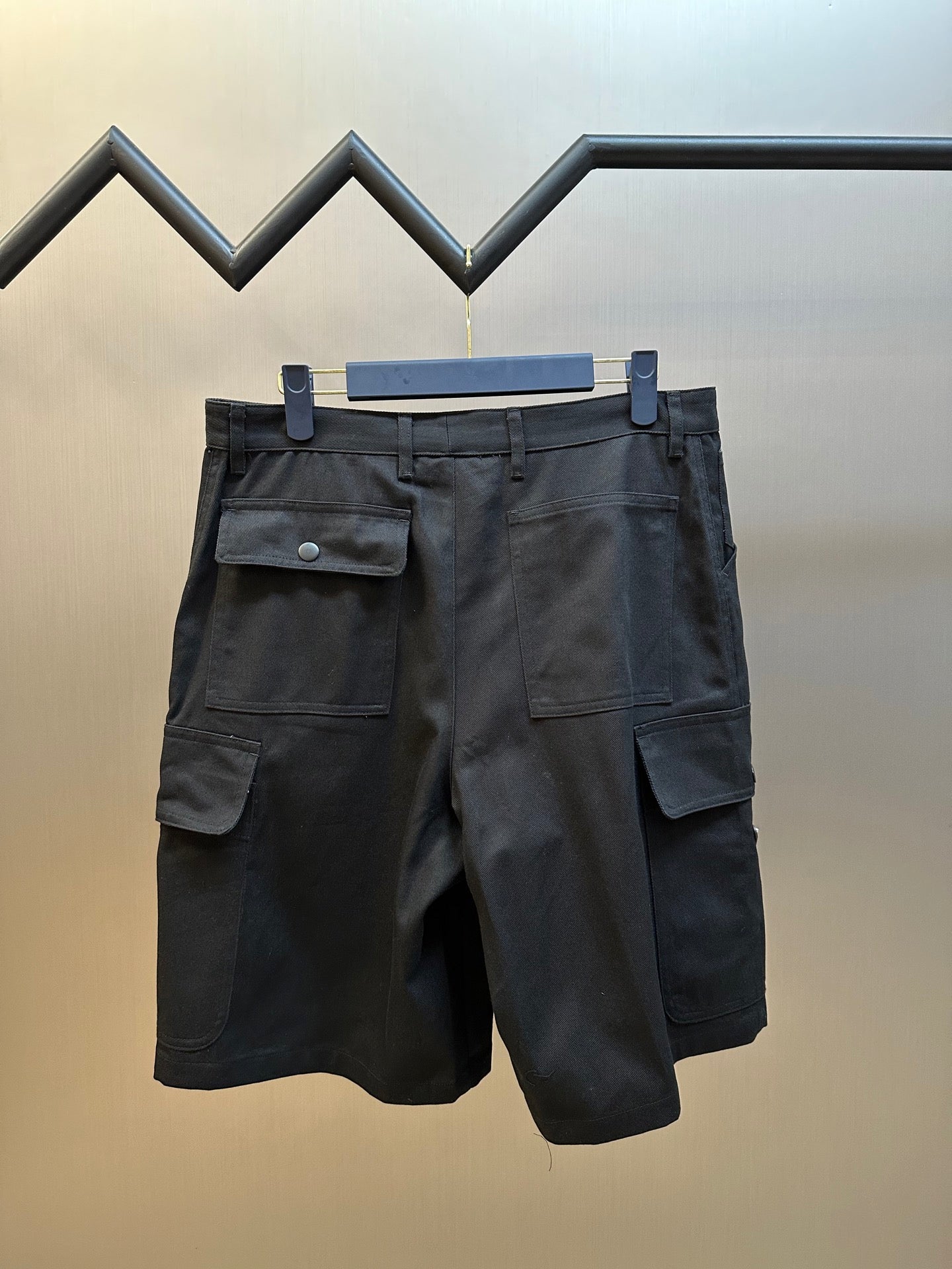 LuxluxHouse Best Quality Clothes Pants Prada