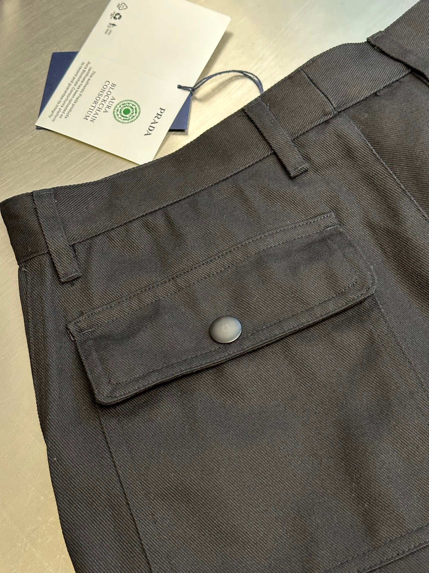LuxluxHouse Best Quality Clothes Pants Prada
