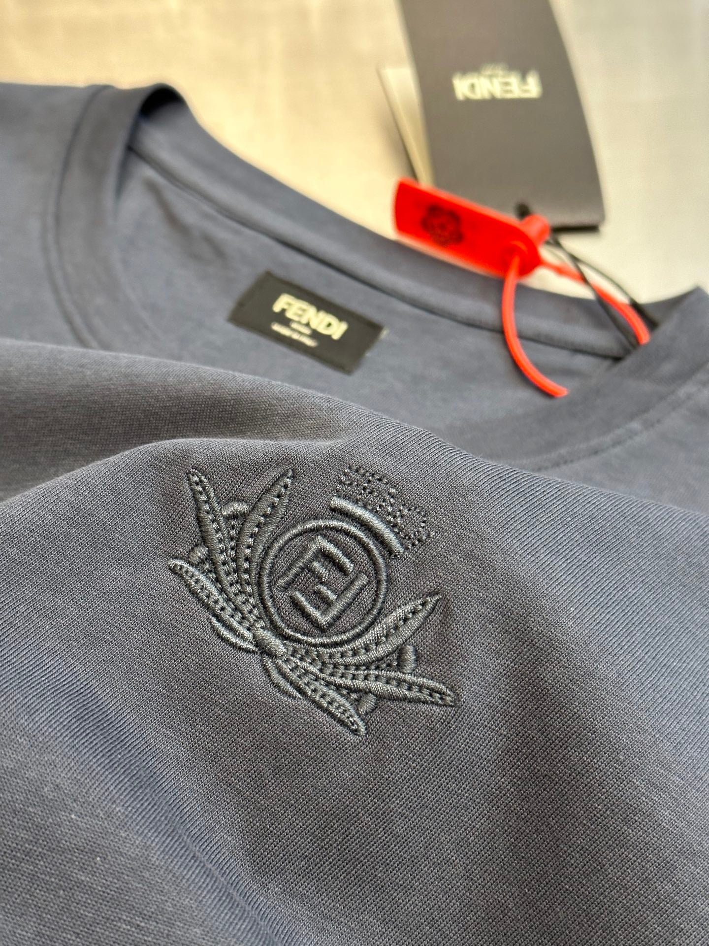 LuxluxHouse Best Quality Clothes Fendi T-shirt