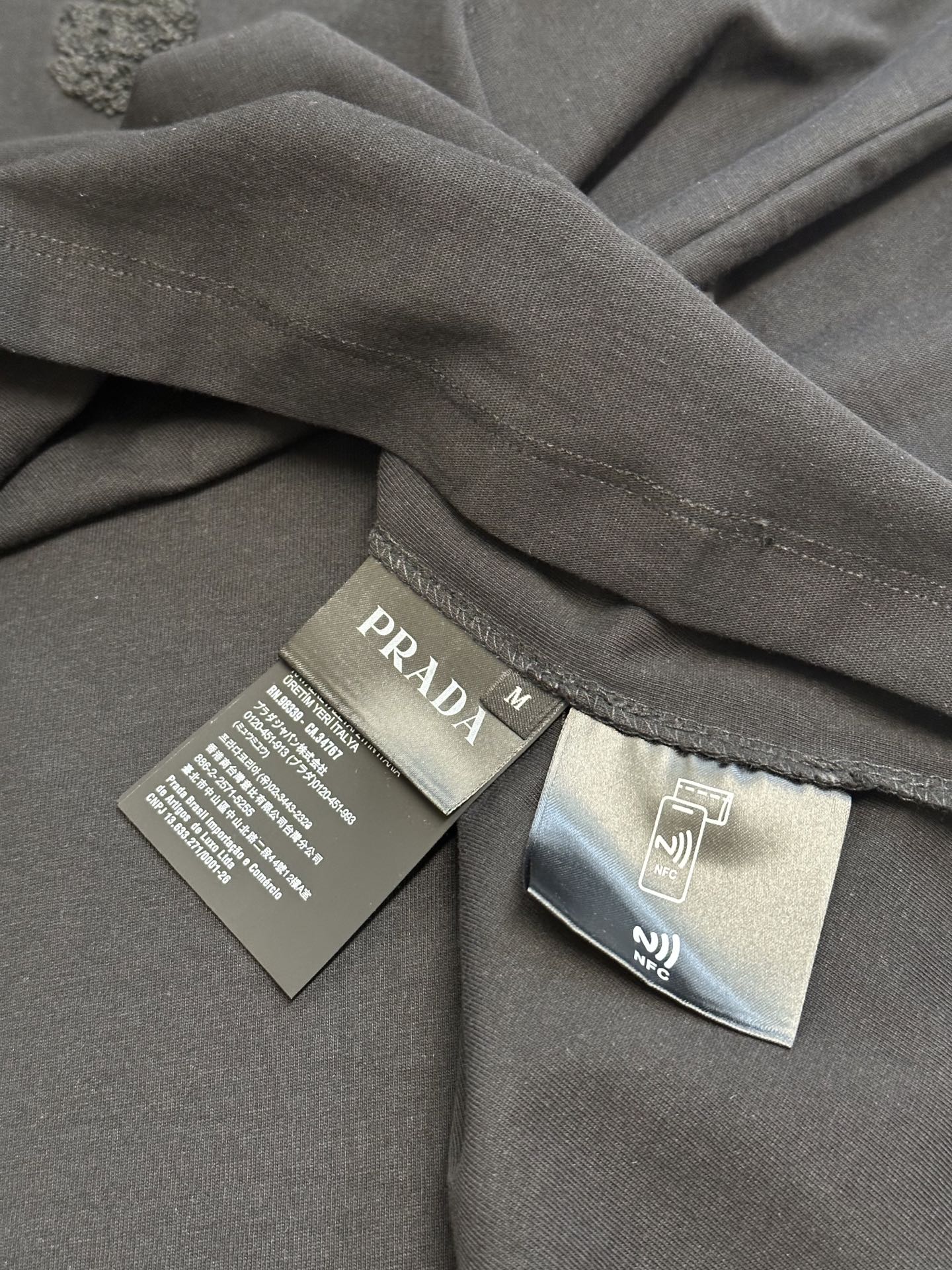 LuxluxHouse Best Quality Clothes T-shirt Prada