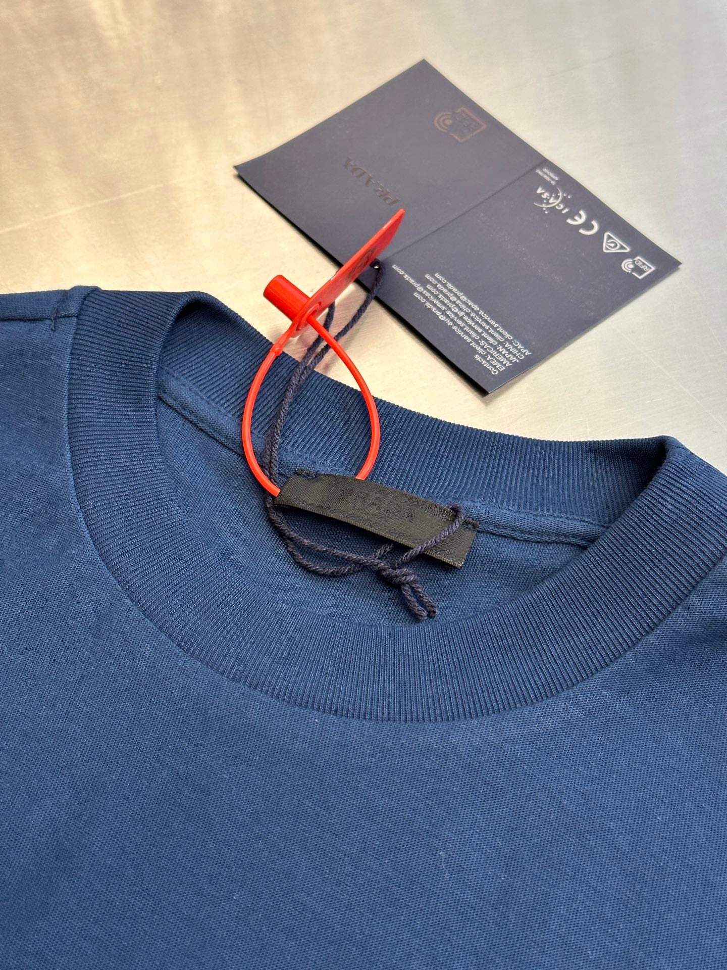 LuxluxHouse Best Quality Clothes T-shirt Prada