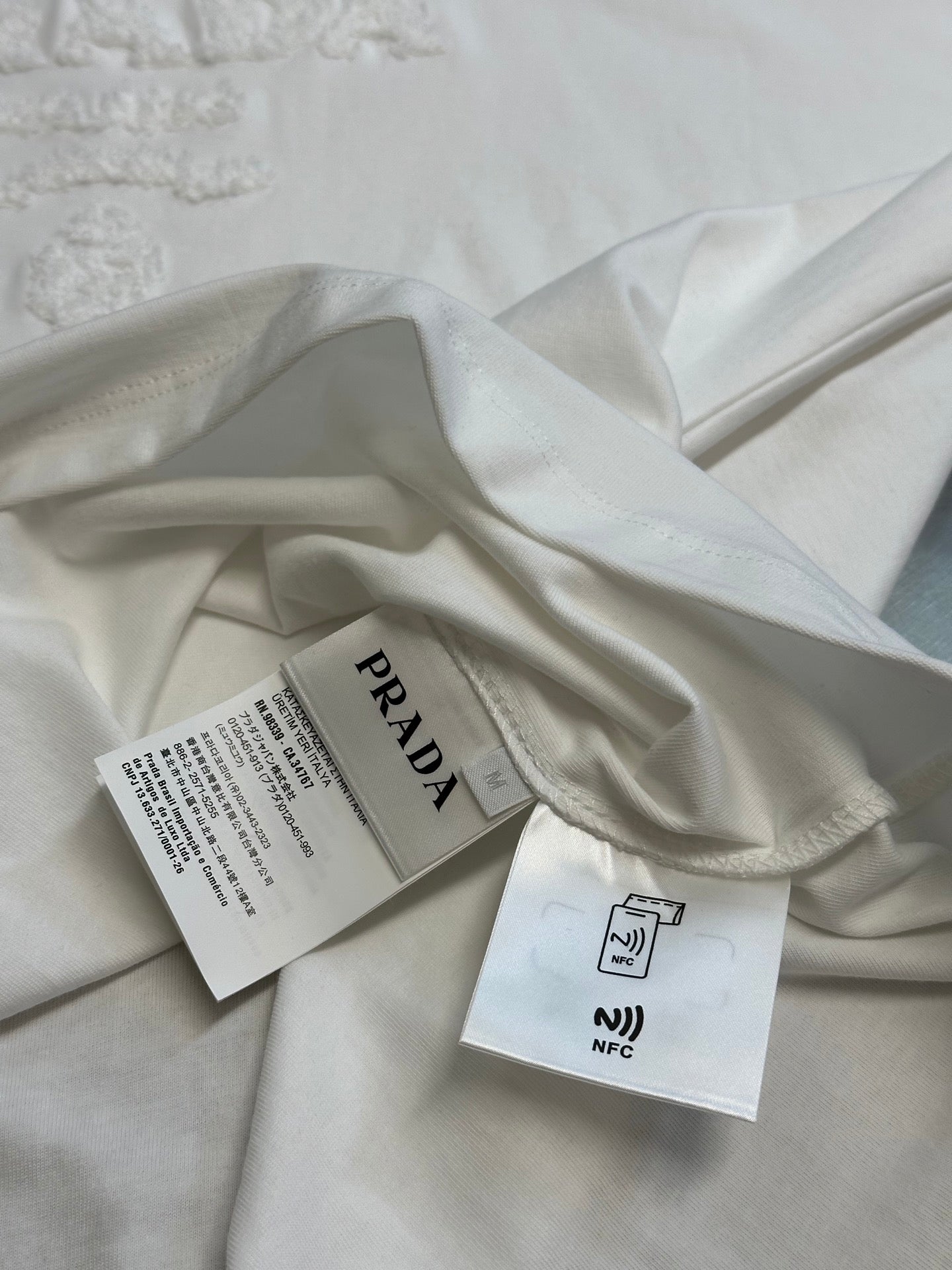 LuxluxHouse Best Quality Clothes T-shirt Prada