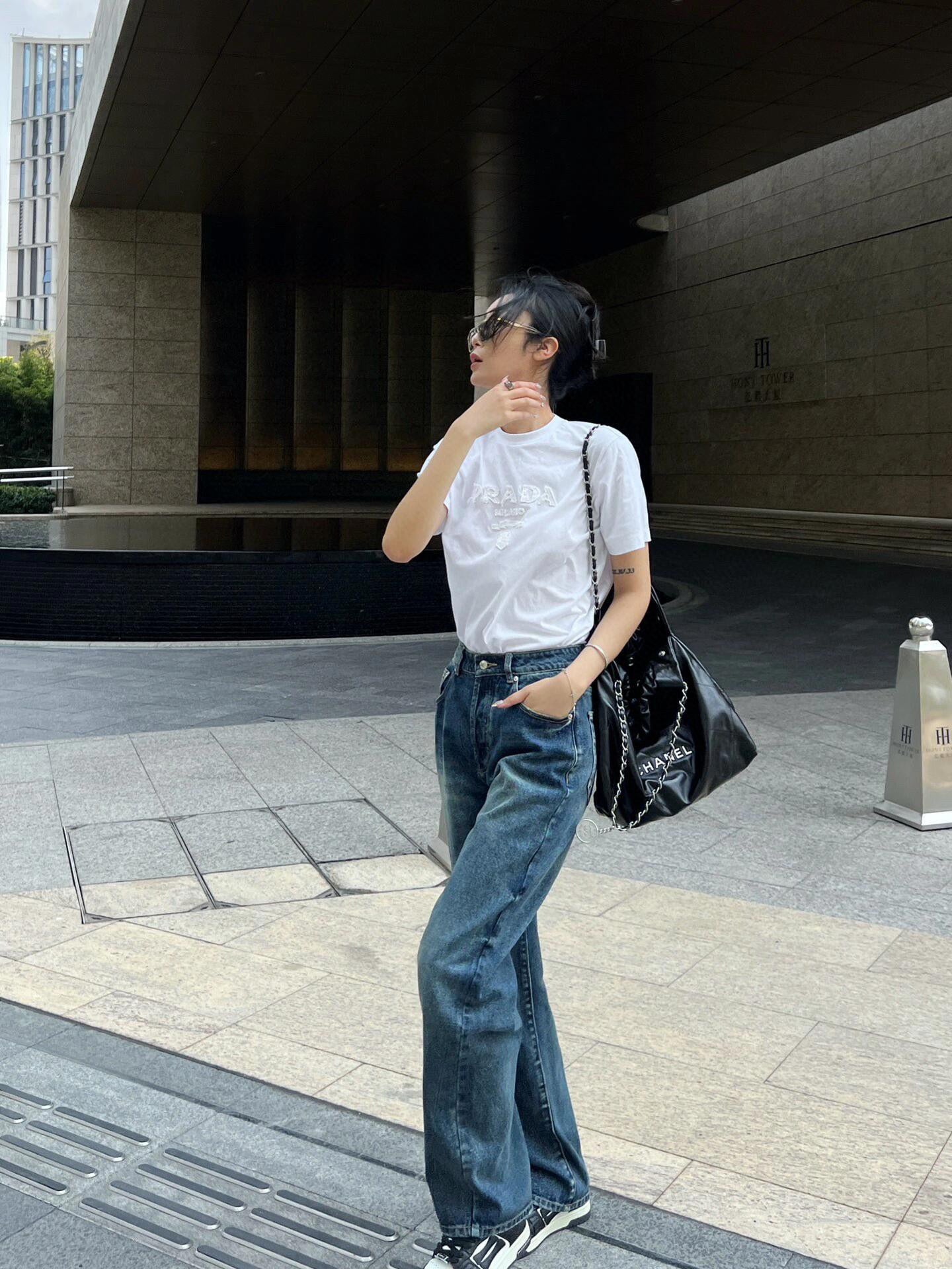 LuxluxHouse Best Quality Clothes T-shirt Prada