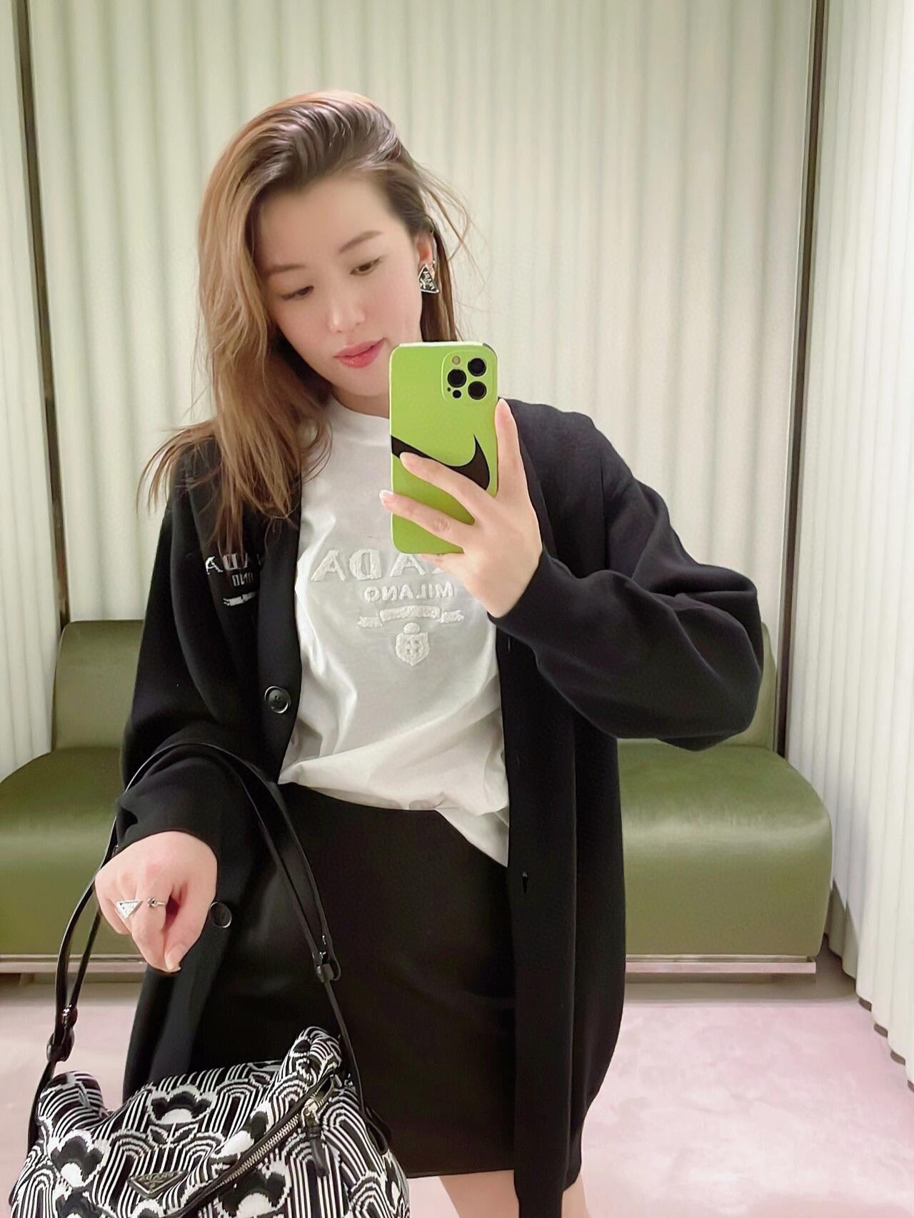 LuxluxHouse Best Quality Clothes T-shirt Prada