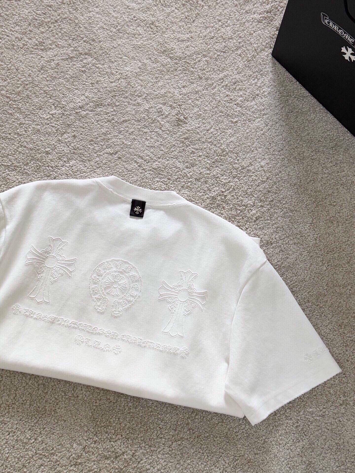 LuxluxHouse Best Quality Clothes Chrome Hearts T-shirt