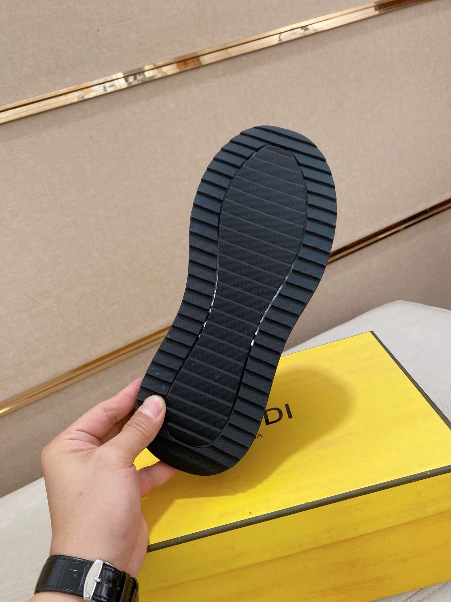 LuxluxHouse Best Quality Shoes Fendi