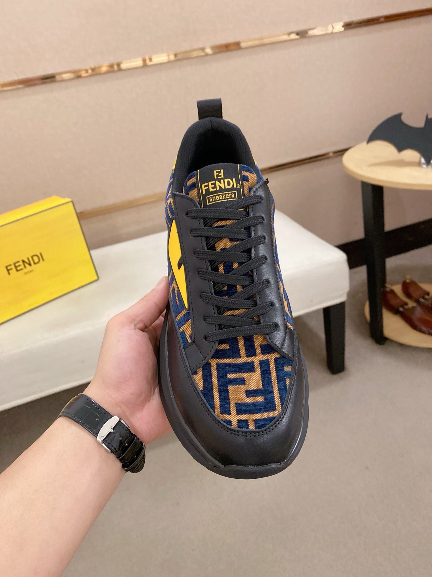 LuxluxHouse Best Quality Shoes Fendi