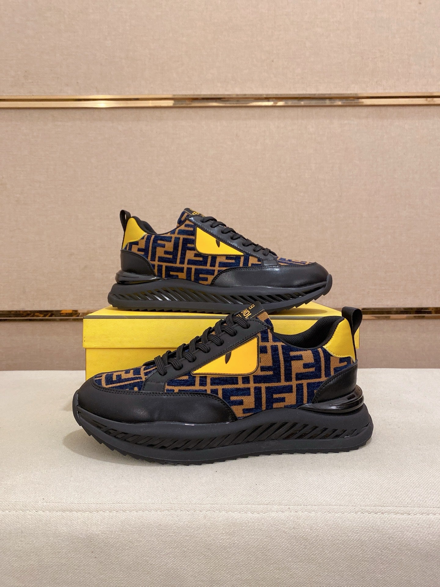 LuxluxHouse Best Quality Shoes Fendi