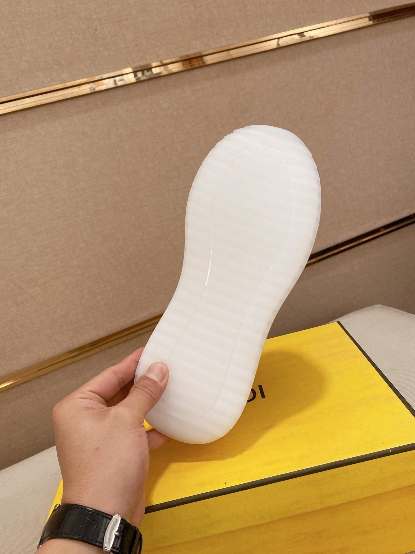 LuxluxHouse Best Quality Shoes Fendi