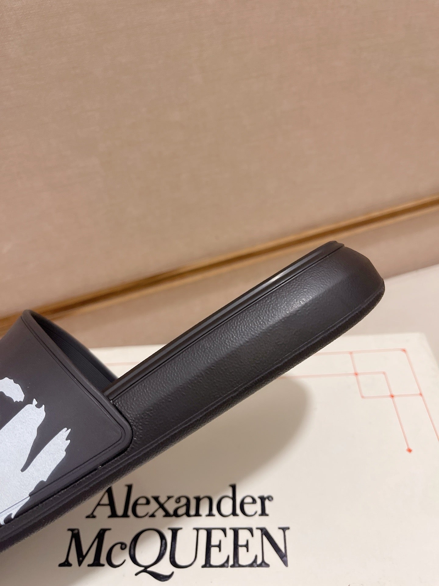 LuxluxHouse Best Quality Sandals Alexander McQueen