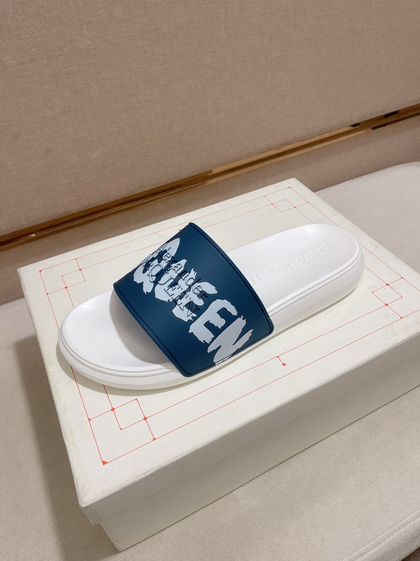 LuxluxHouse Best Quality Sandals Alexander McQueen