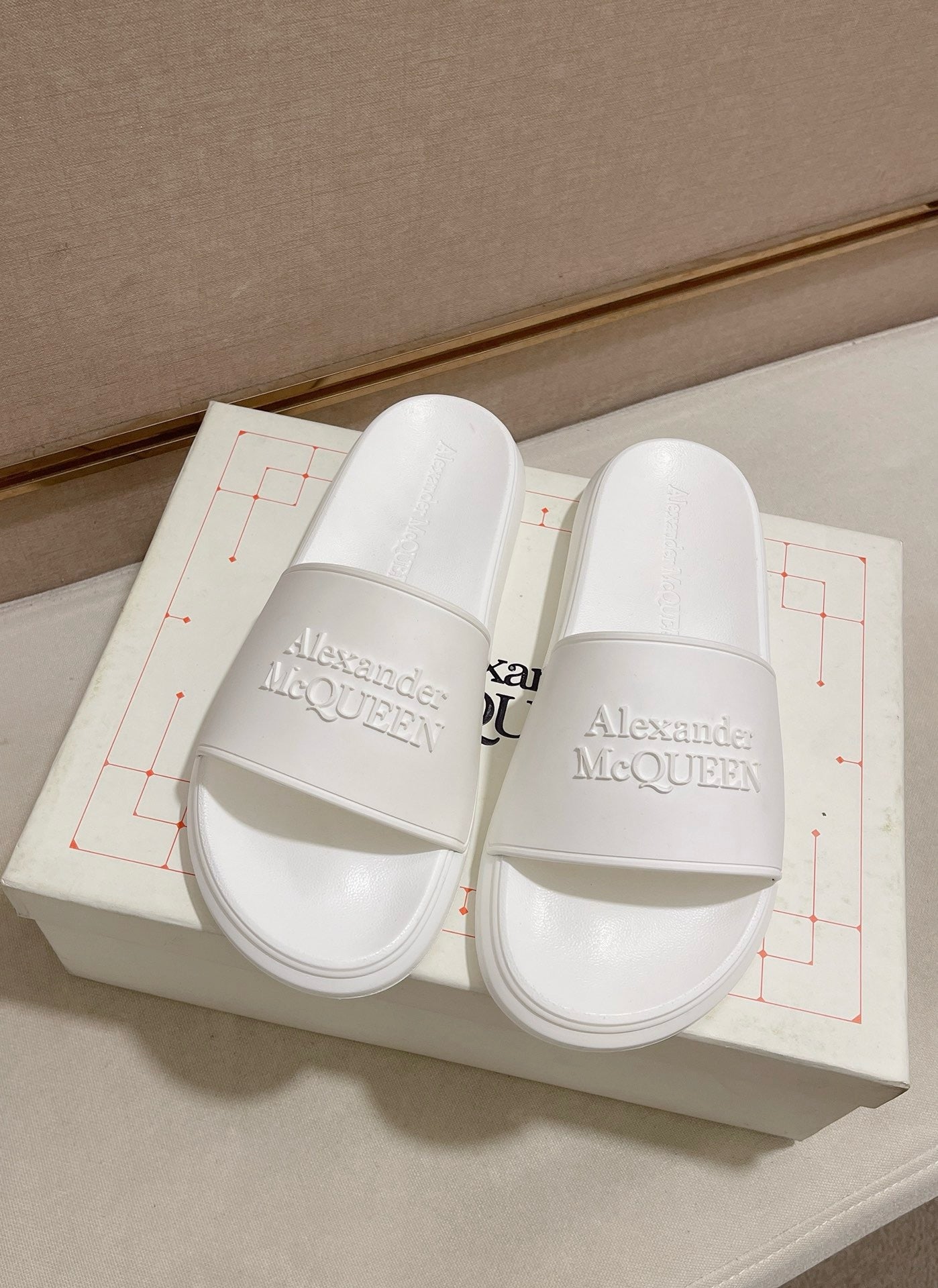 LuxluxHouse Best Quality Sandals Alexander McQueen