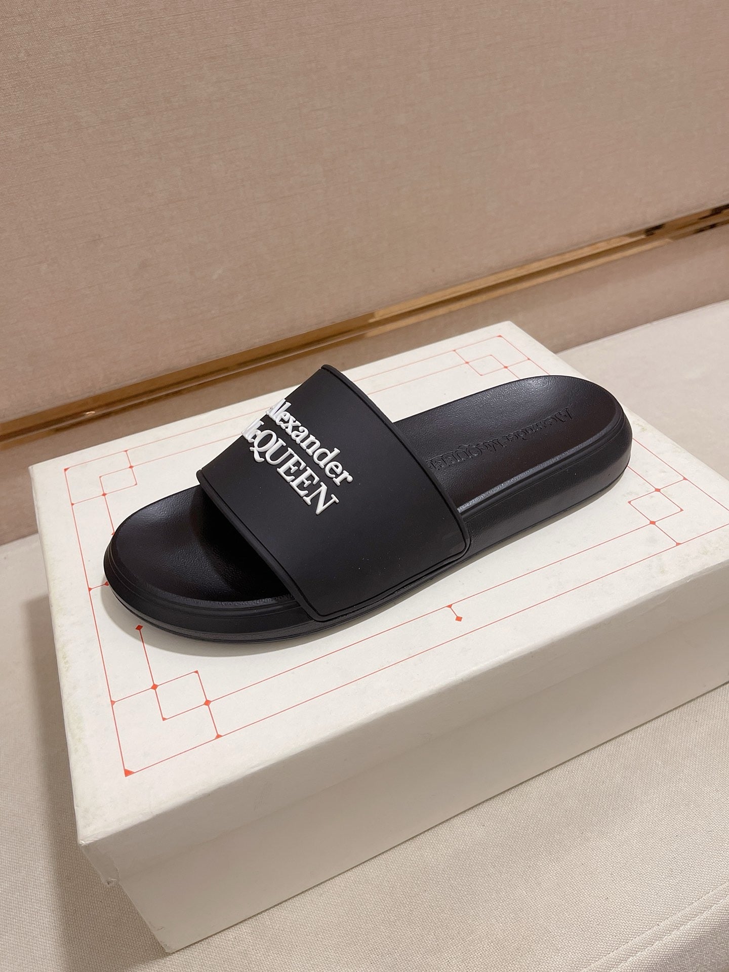 LuxluxHouse Best Quality Sandals Alexander McQueen