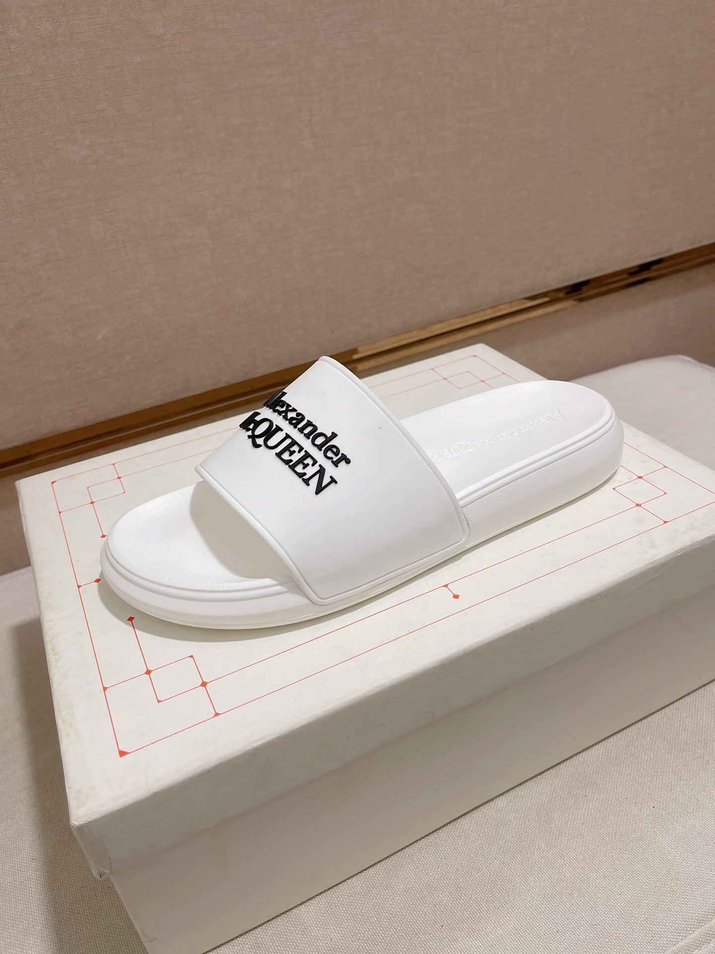 LuxluxHouse Best Quality Sandals Alexander McQueen