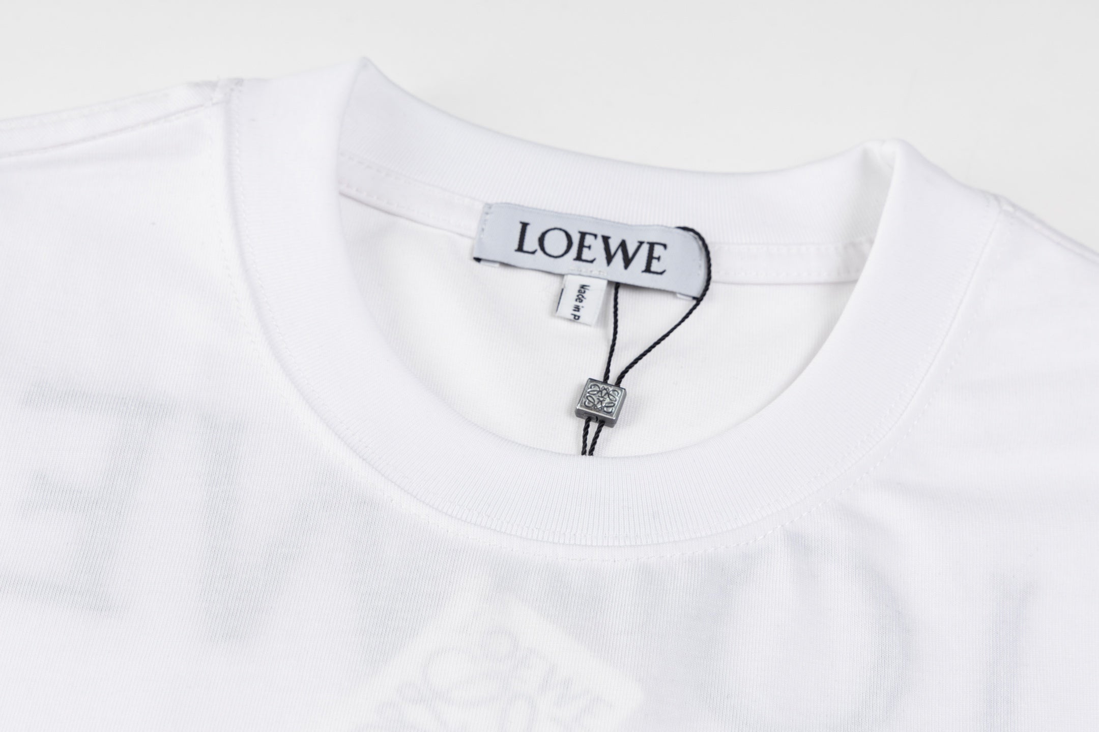 LuxluxHouse Best Quality Clothes T-shirt Loewe