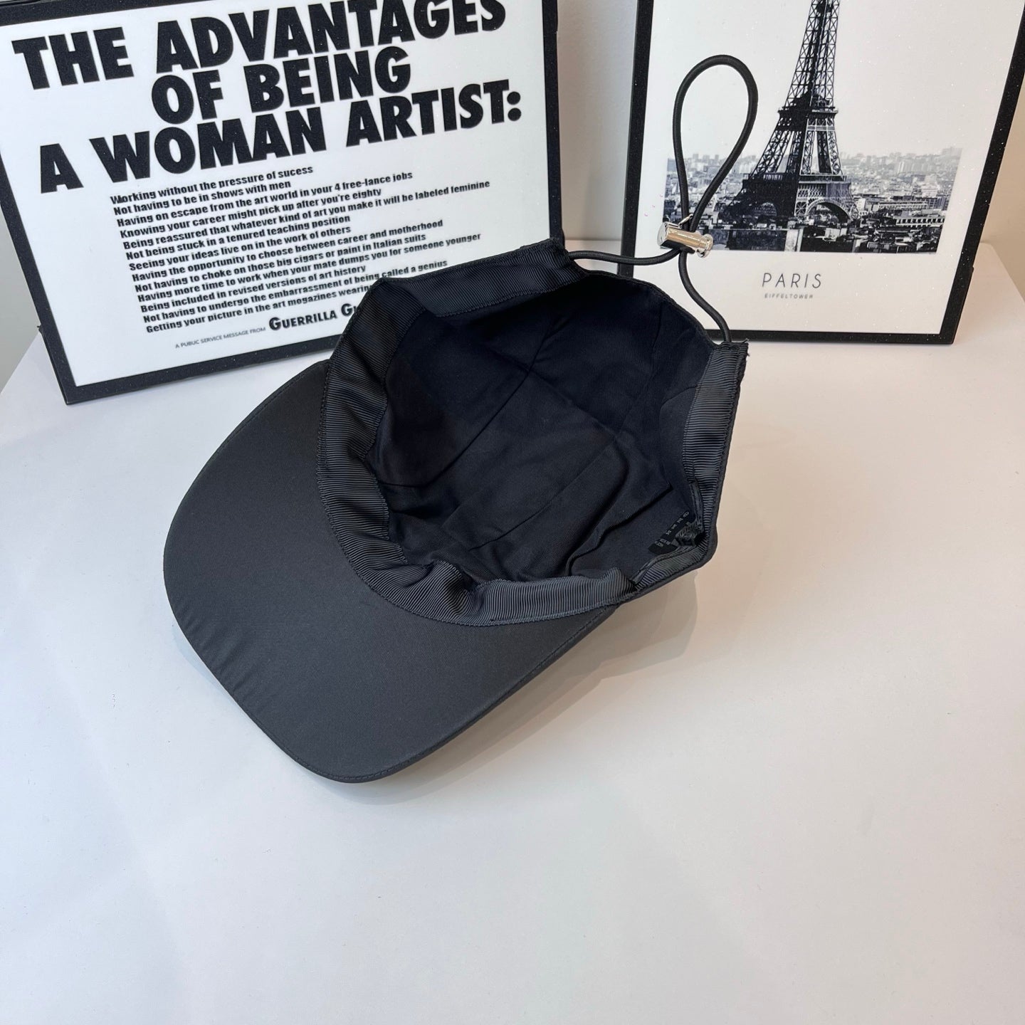 LuxluxHouse Best Quality Caps Prada