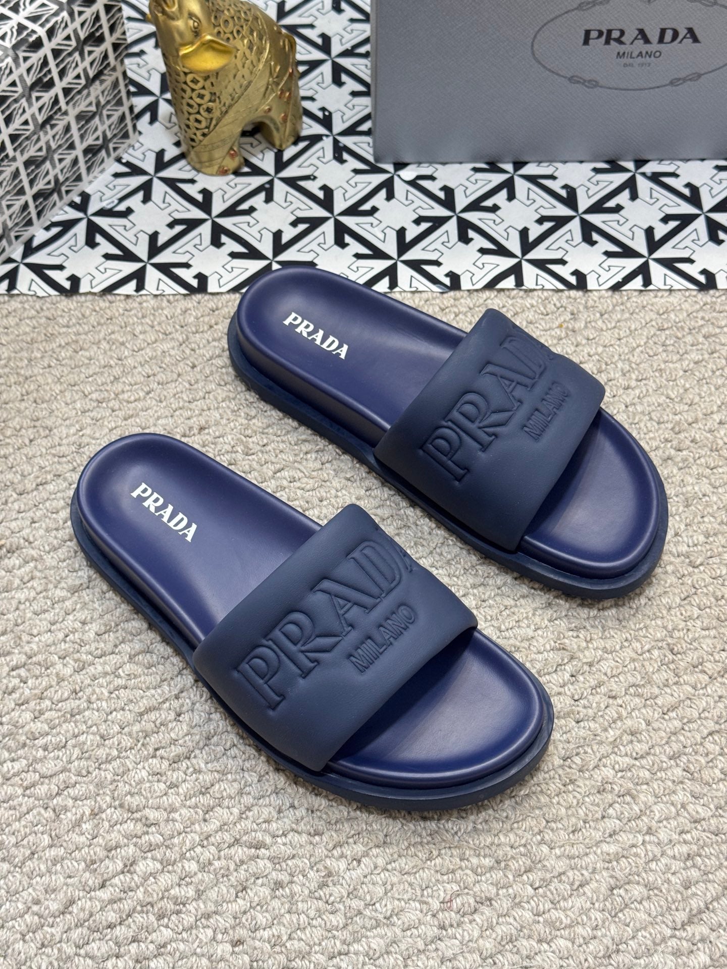 LuxluxHouse Best Quality Sandals Prada