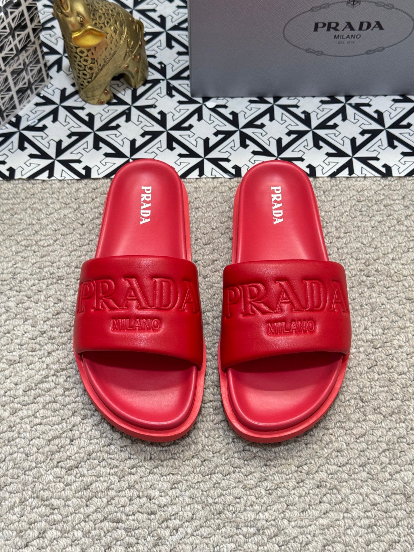 LuxluxHouse Best Quality Sandals Prada