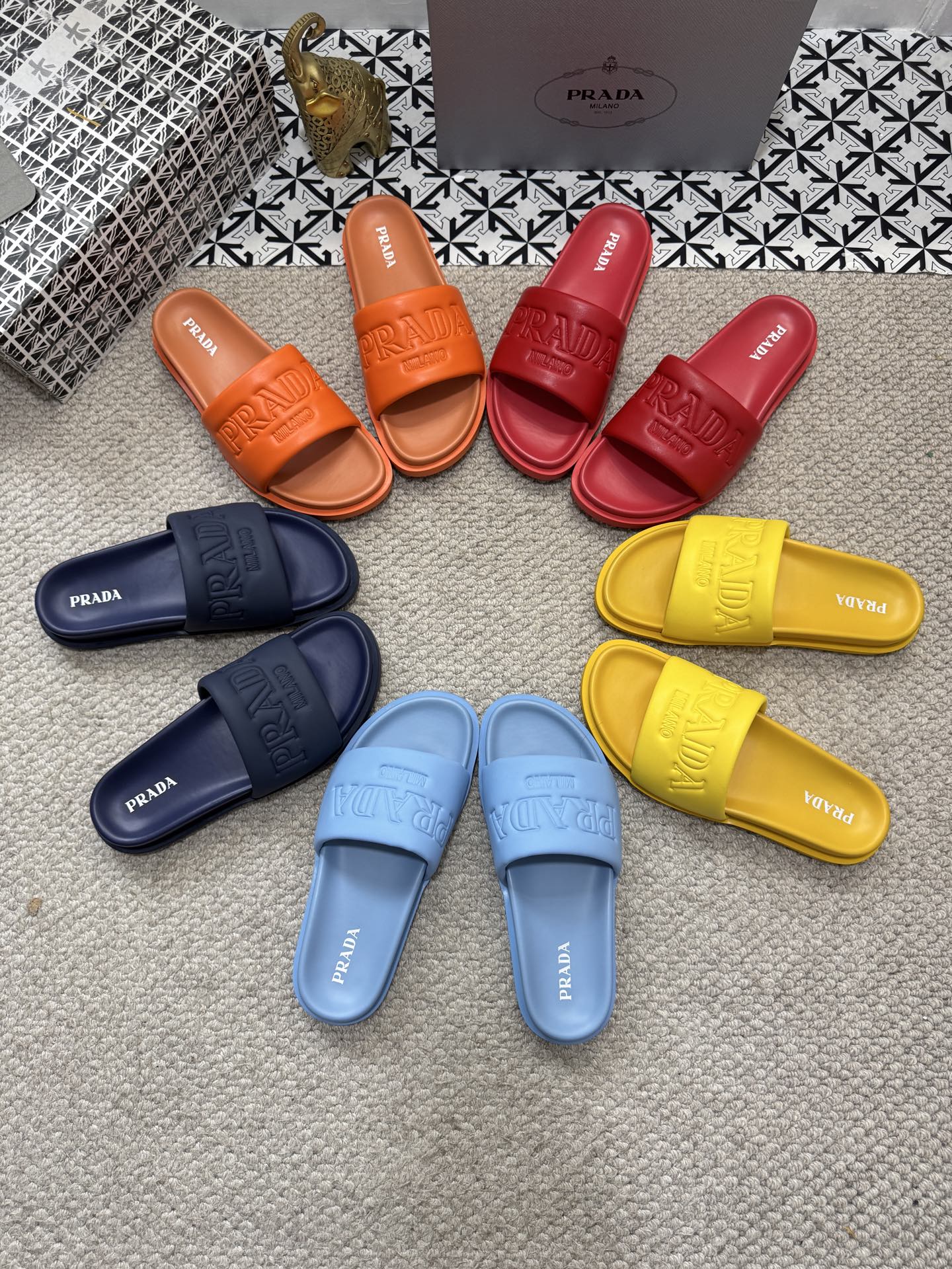 LuxluxHouse Best Quality Sandals Prada