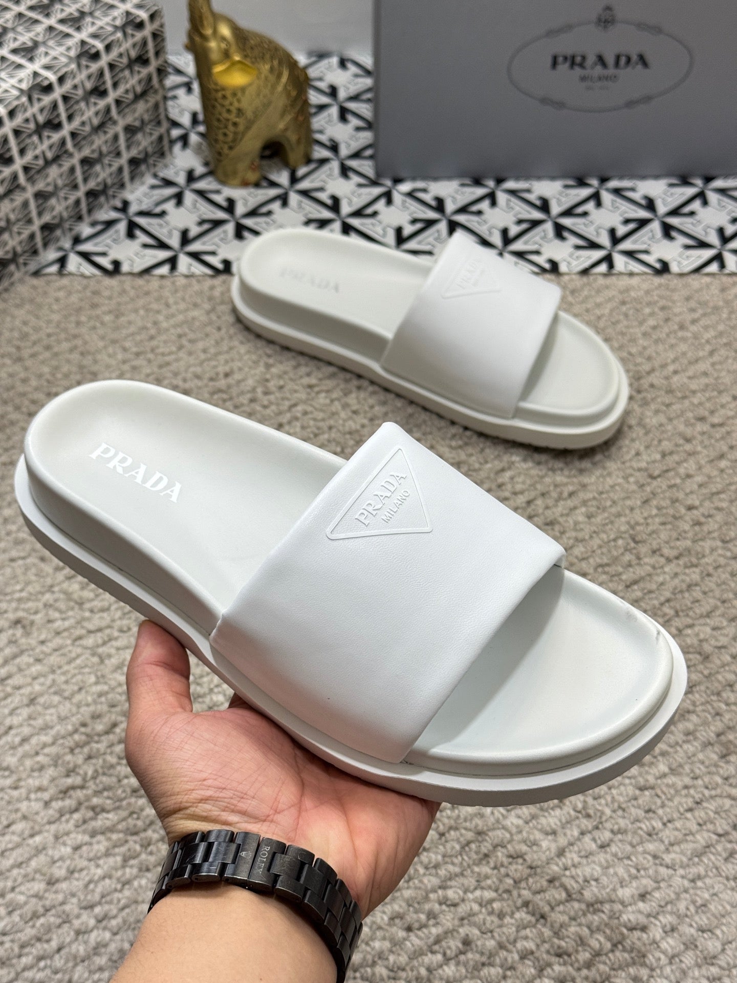 LuxluxHouse Best Quality Sandals Prada