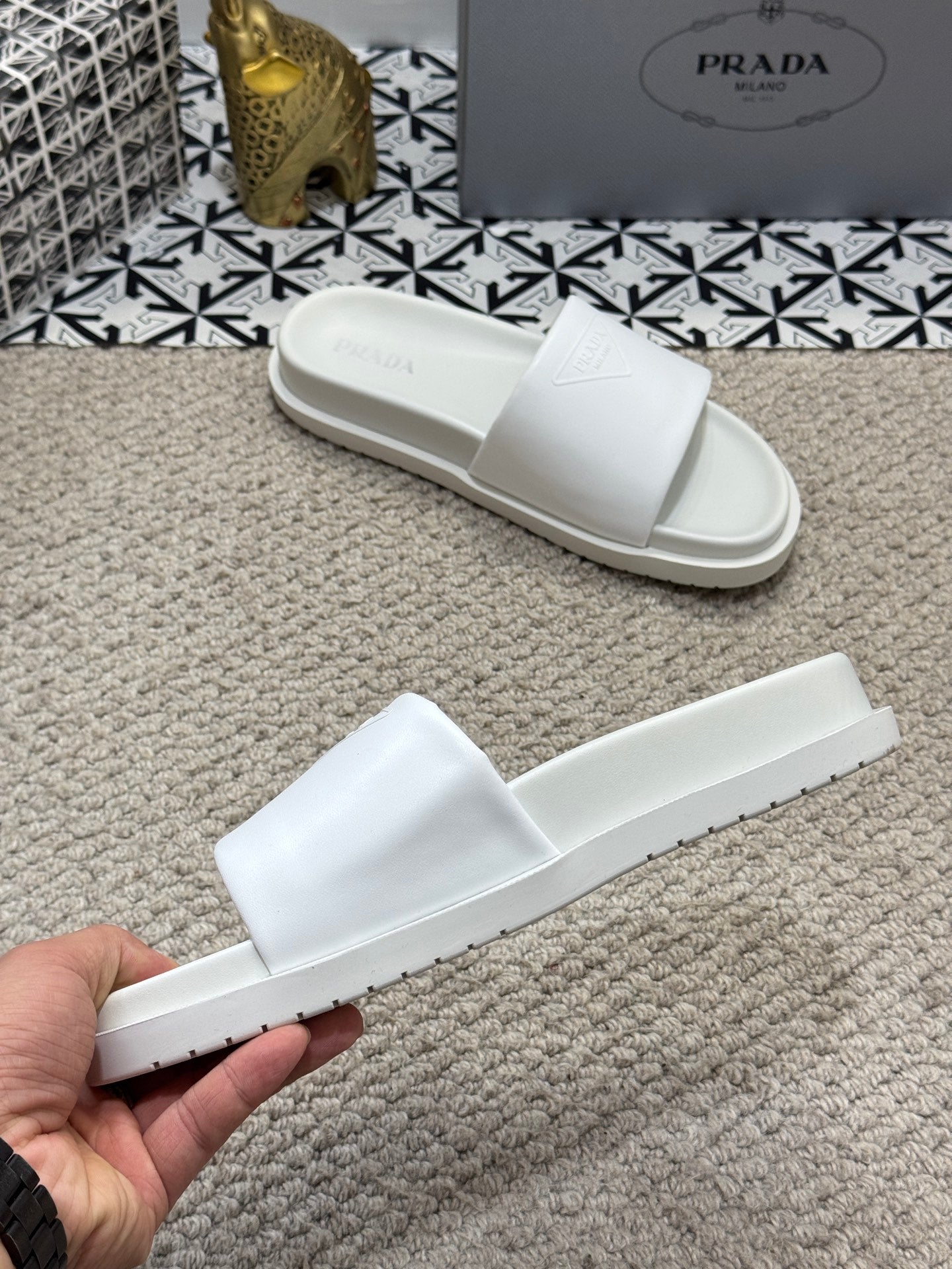 LuxluxHouse Best Quality Sandals Prada