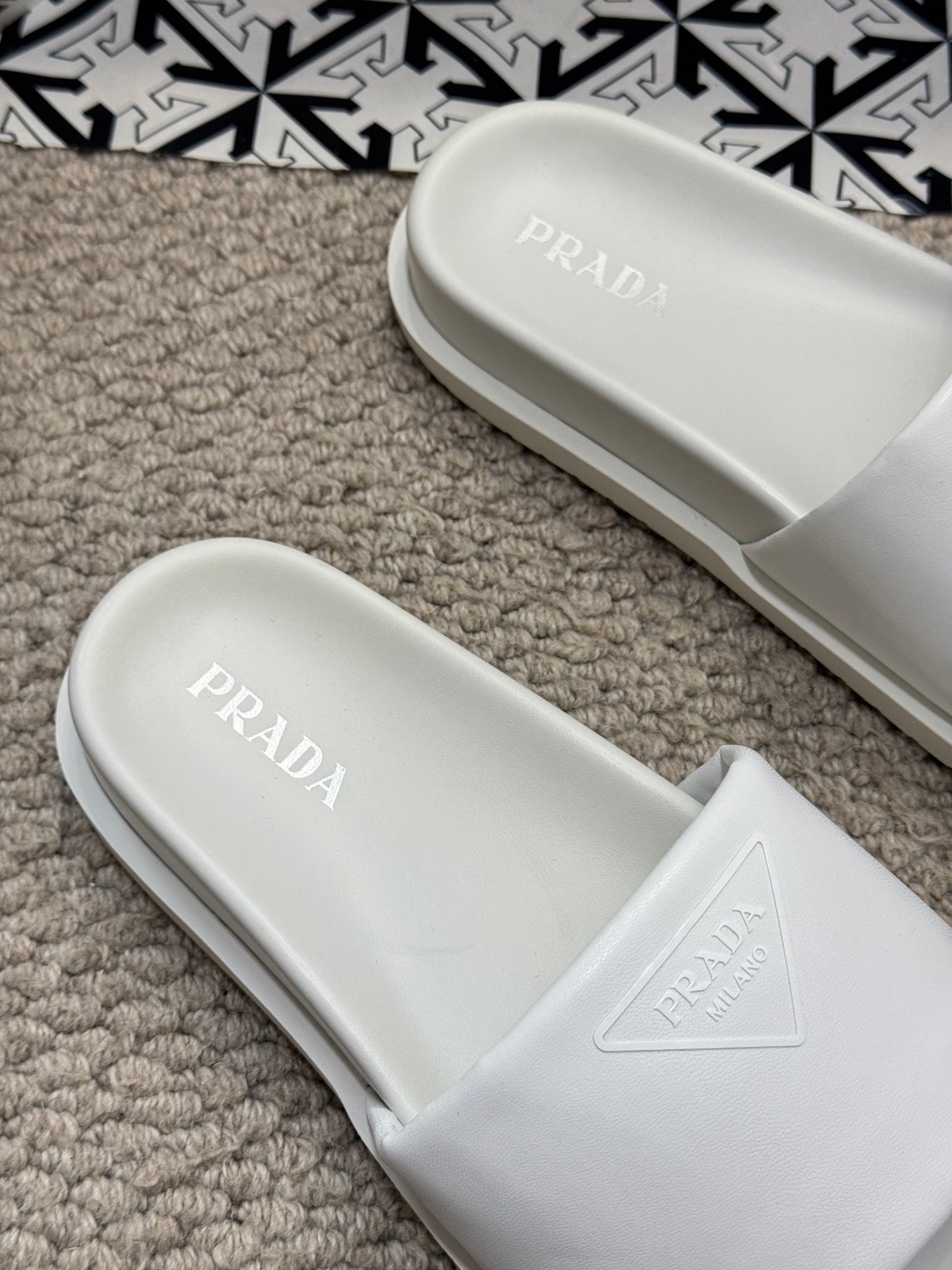 LuxluxHouse Best Quality Sandals Prada