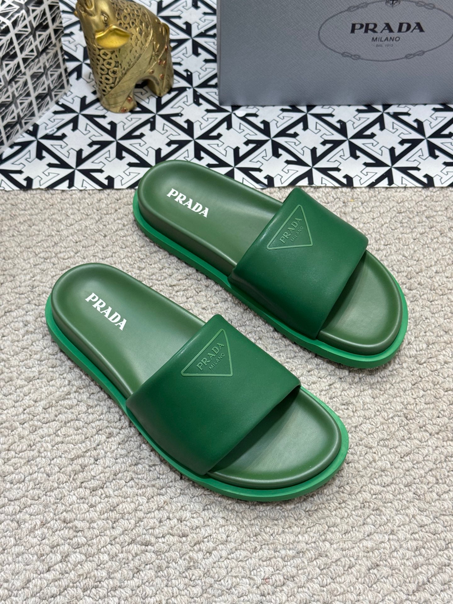 LuxluxHouse Best Quality Sandals Prada