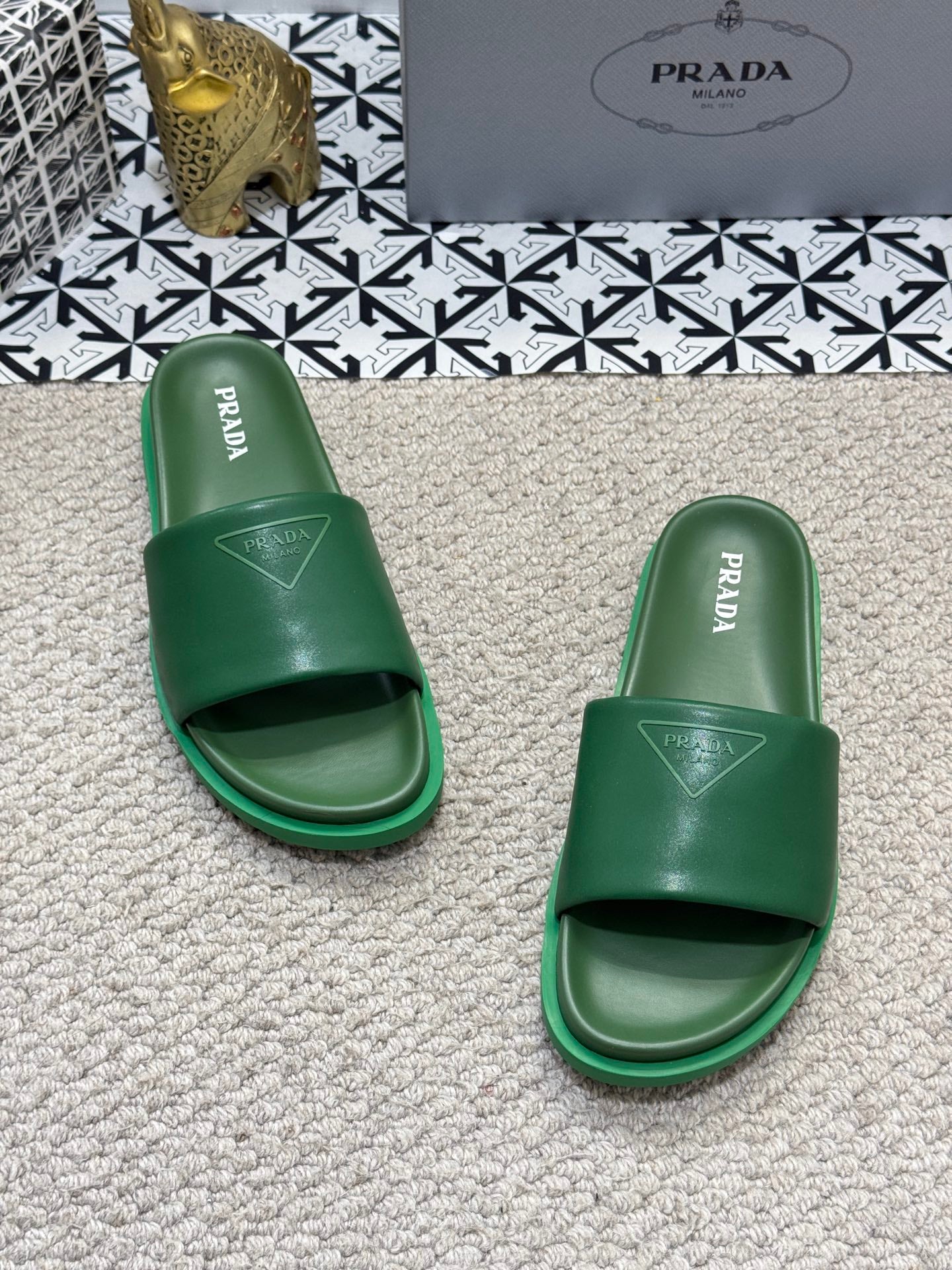 LuxluxHouse Best Quality Sandals Prada