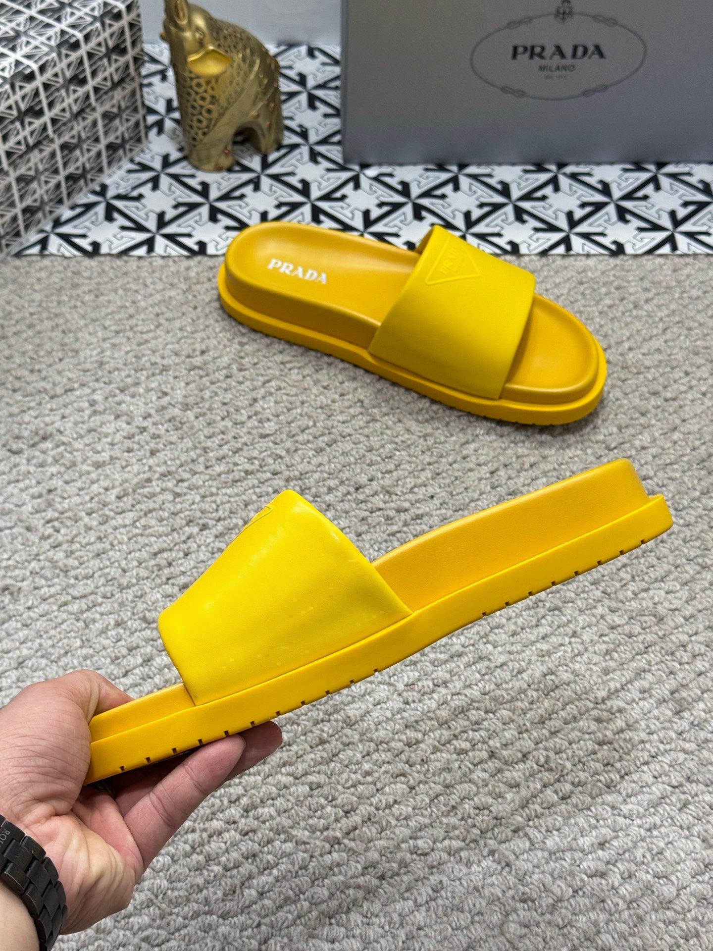 LuxluxHouse Best Quality Sandals Prada