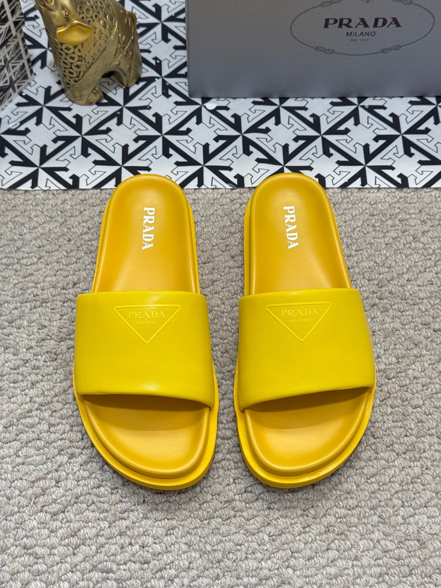 LuxluxHouse Best Quality Sandals Prada