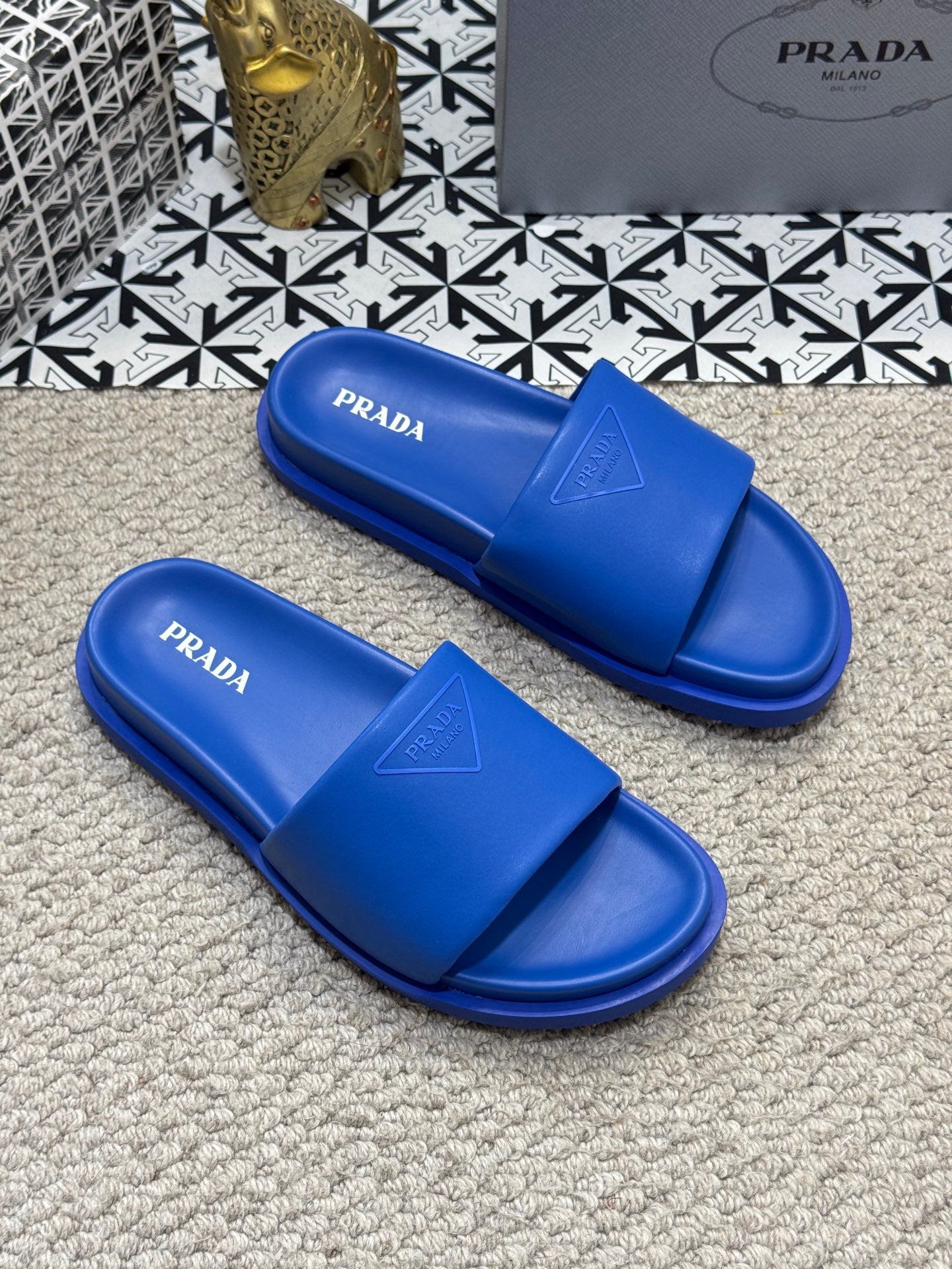 LuxluxHouse Best Quality Sandals Prada