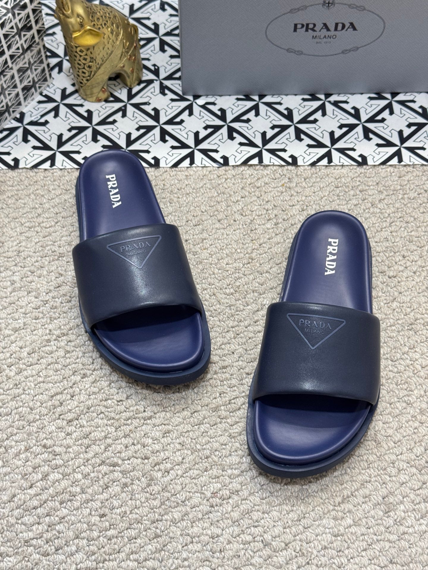 LuxluxHouse Best Quality Sandals Prada