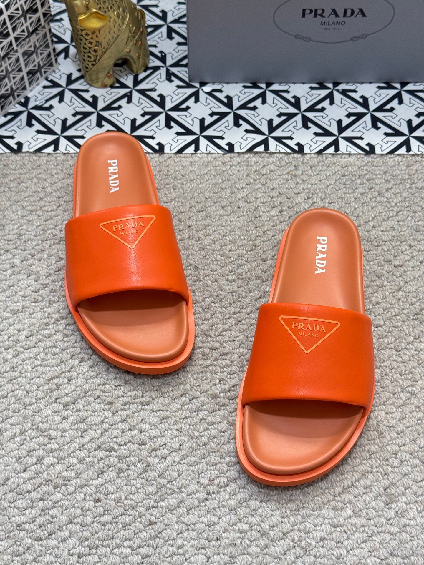 LuxluxHouse Best Quality Sandals Prada