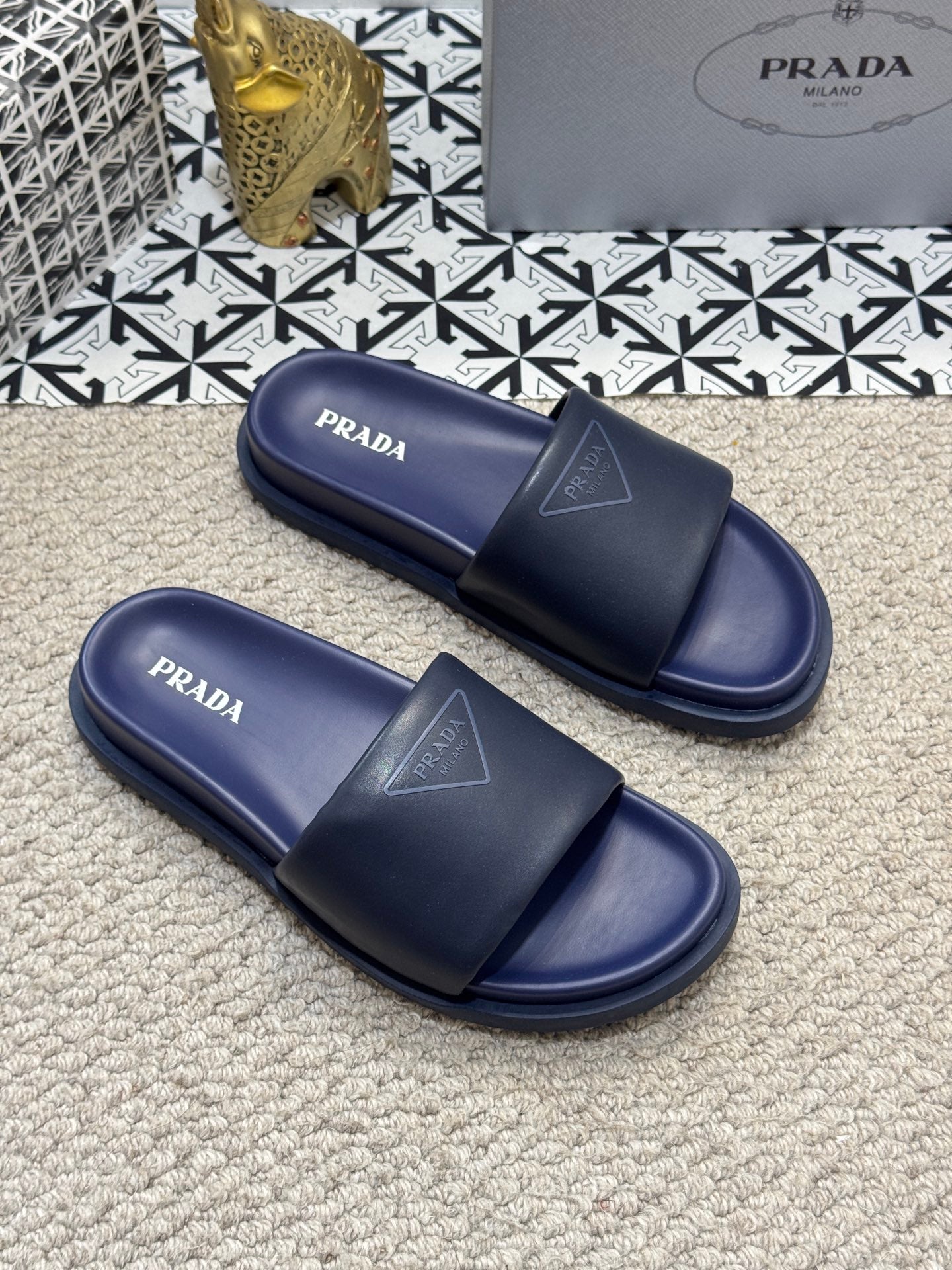 LuxluxHouse Best Quality Sandals Prada