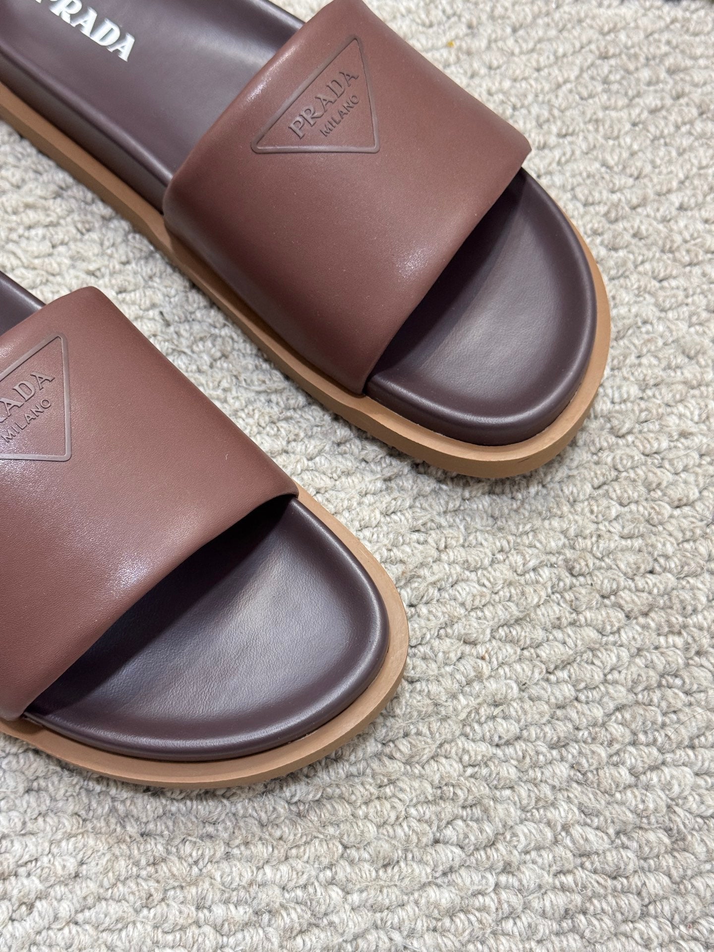 LuxluxHouse Best Quality Sandals Prada